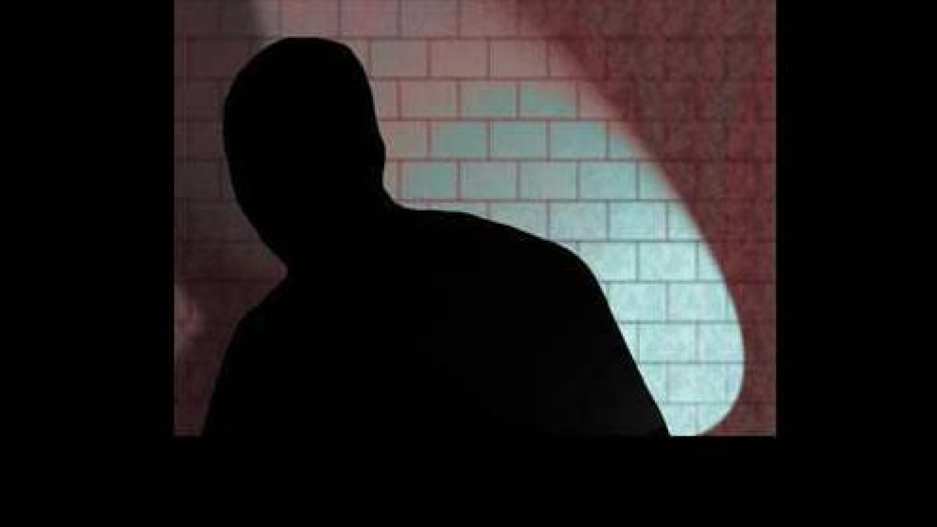 Ladri scatenati in città: orologi, gioielli e computer nel bottino