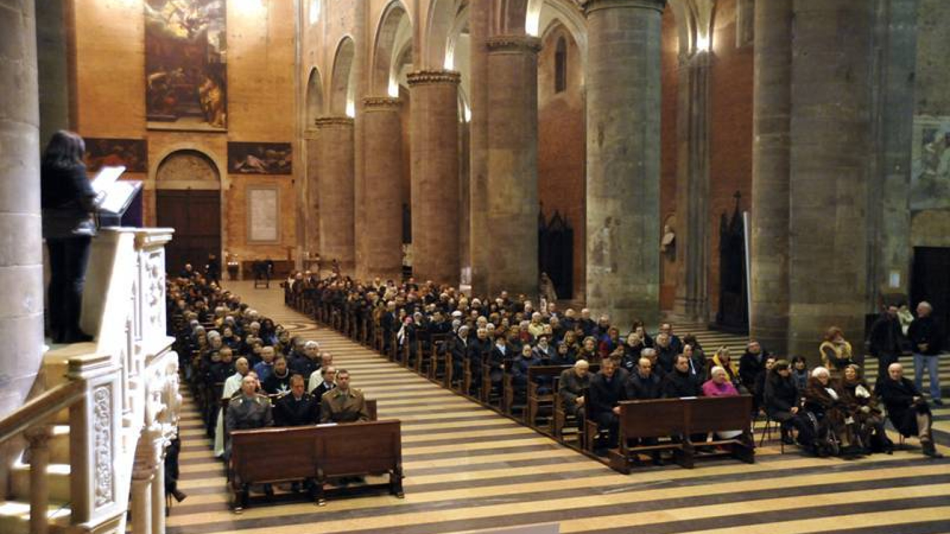 Cattedrale di Piacenza, gli orari delle messe delle prossime festività