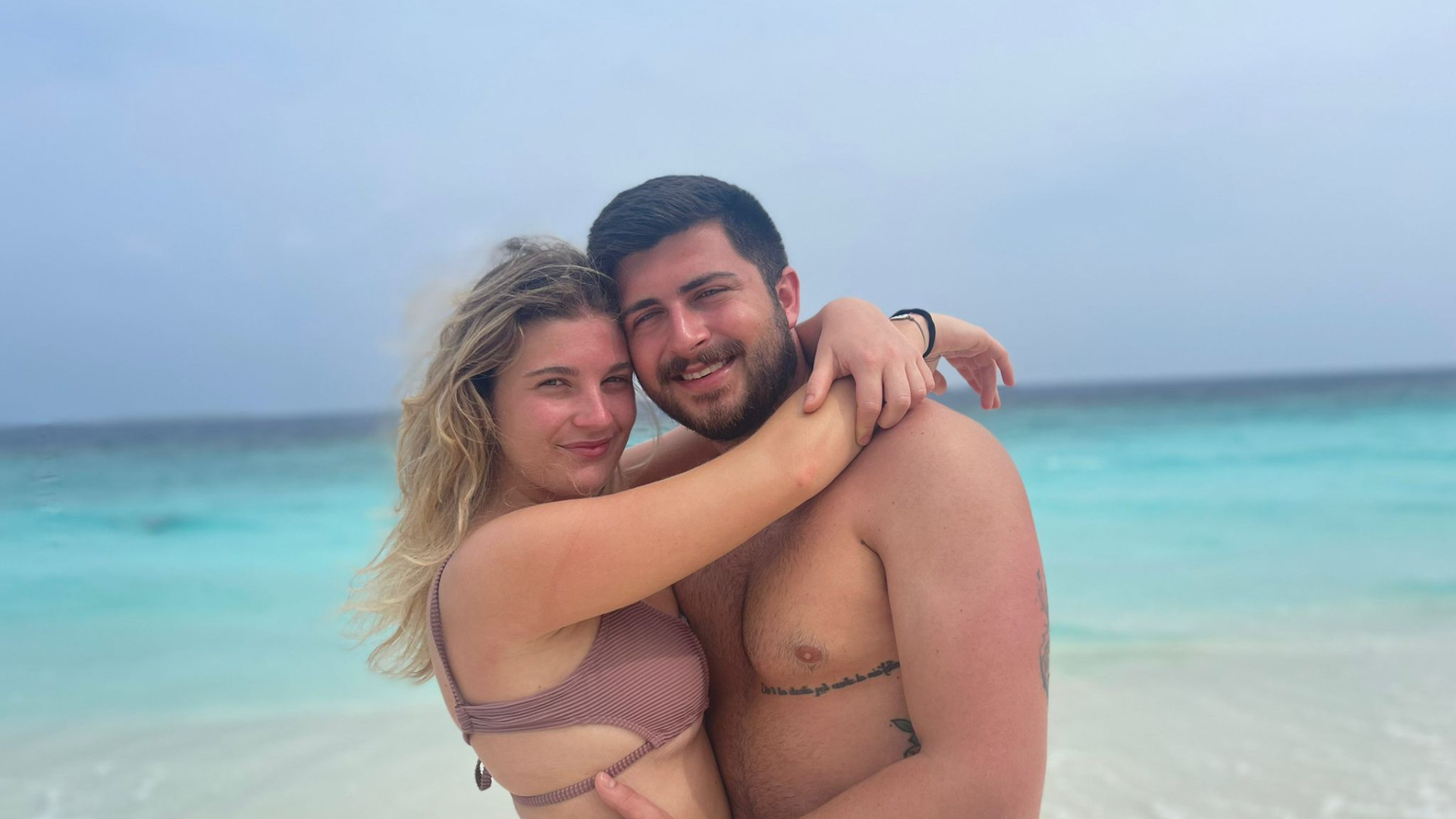 "Tampone positivo alle Maldive, bloccati in quarantena in un resort"