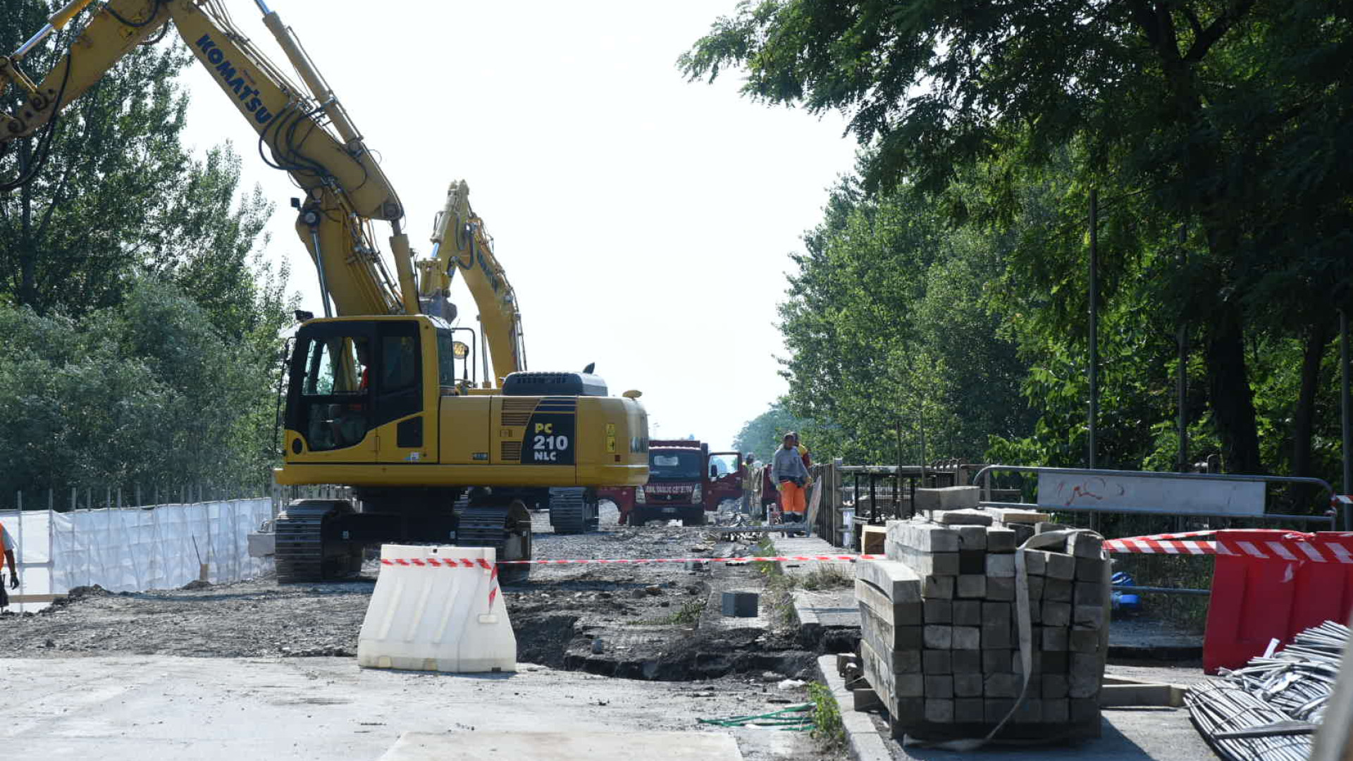 Lavori in linea con le previsioni: nuova strada pronta al 50%