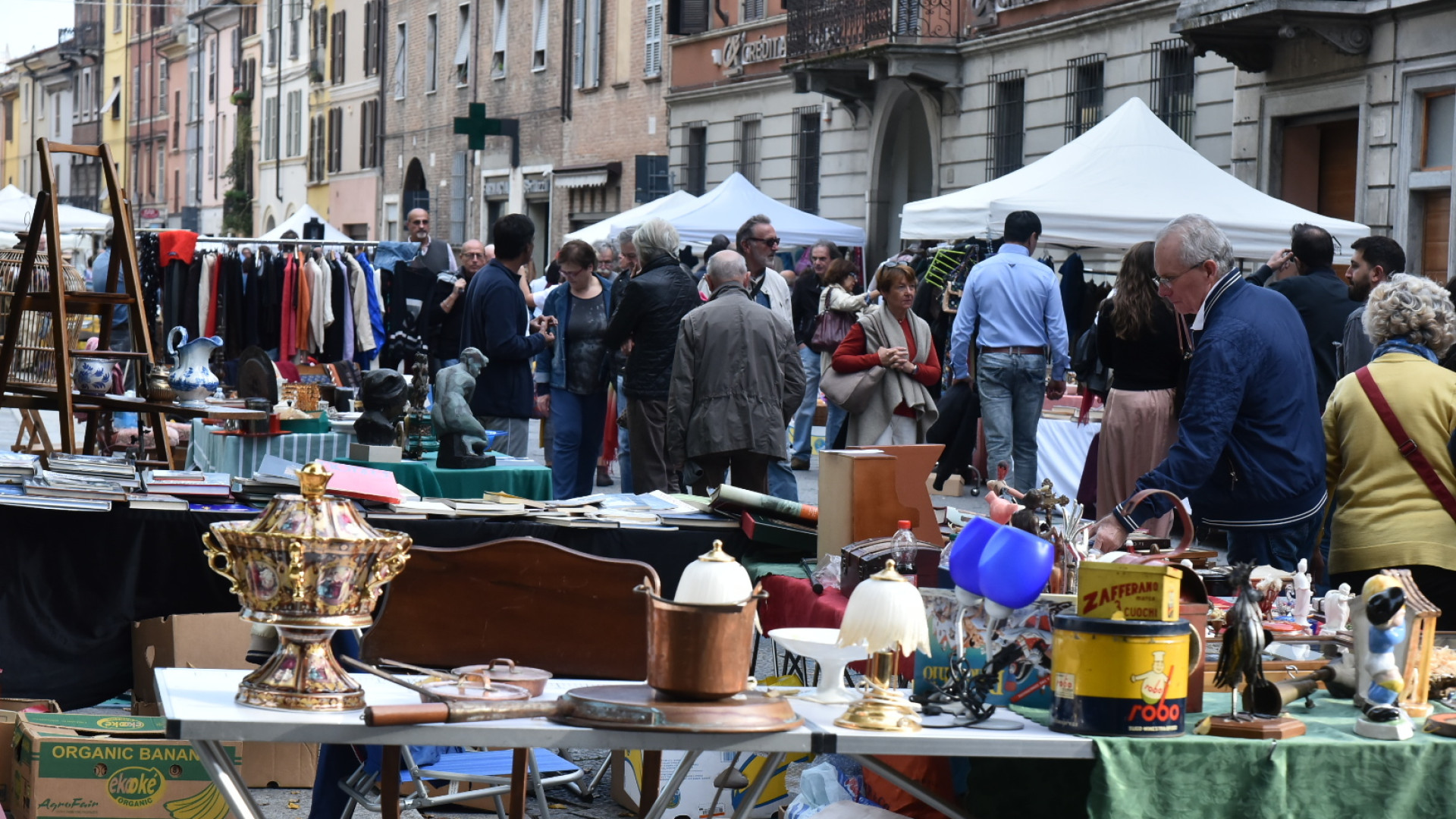 Musica, bancarelle e spettacoli per la festa dei "Matti da Galera"