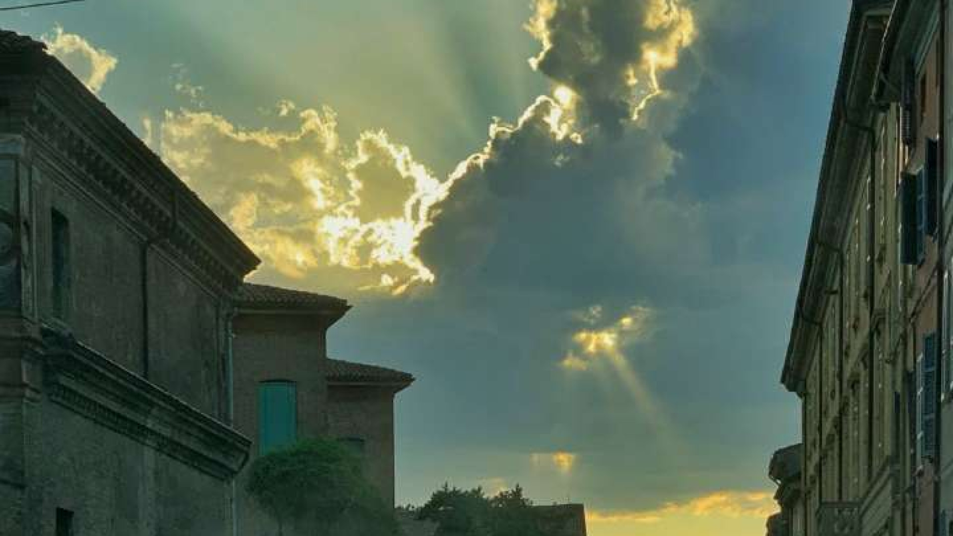 Fresco al mattino e bassa umidità: "Clima nella norma, ma non siamo più abituati"