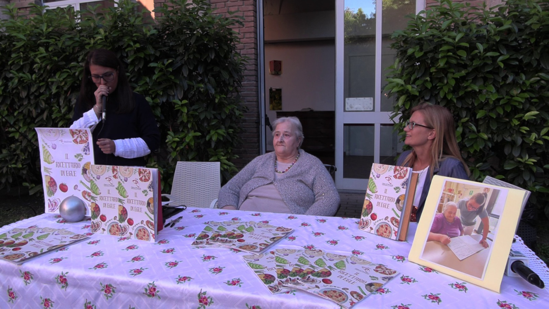 Egle rivive i piatti di una vita tra Piacenza e Romagna: ecco il ricettario nato nella Cra