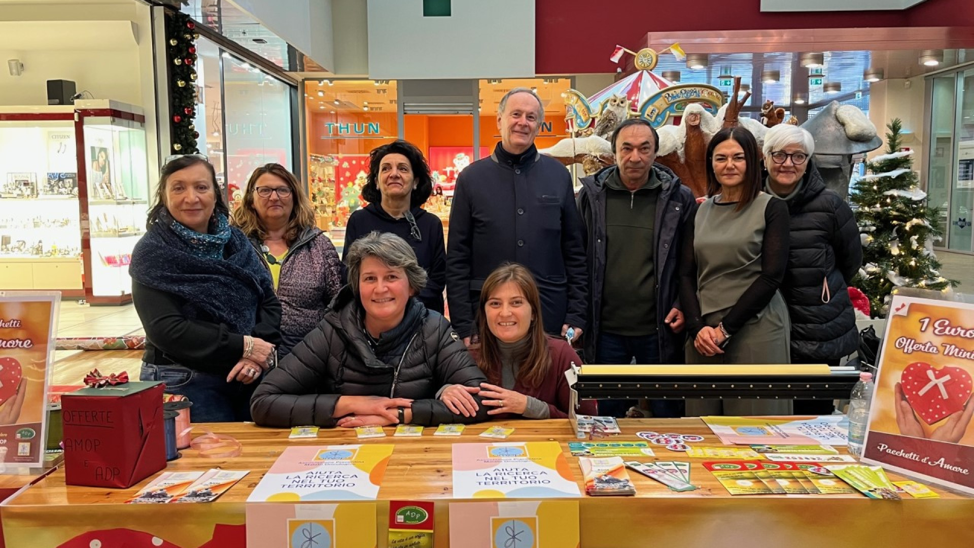 Regali che fanno bene: al Centro Gotico i "pacchetti" aiuteranno i malati