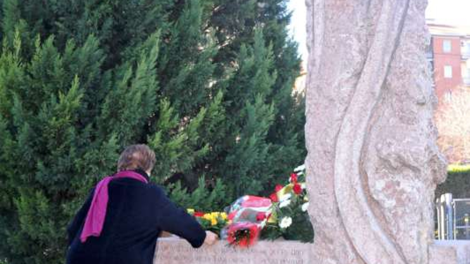 Tragedia del Pendolino, la commemorazione delle vittime domani in stazione