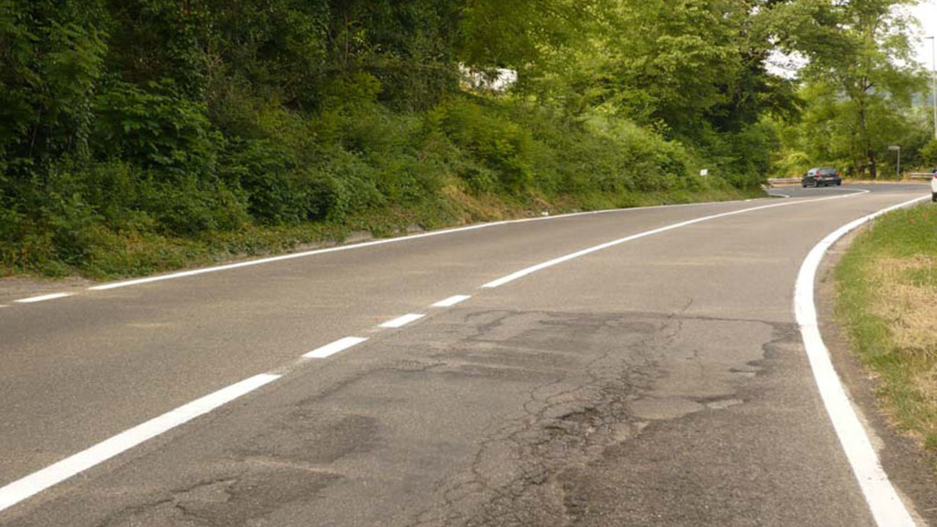 Statale 45, nuovo asfalto prima dell'estate. Bando di Anas anche per la tangenziale sud