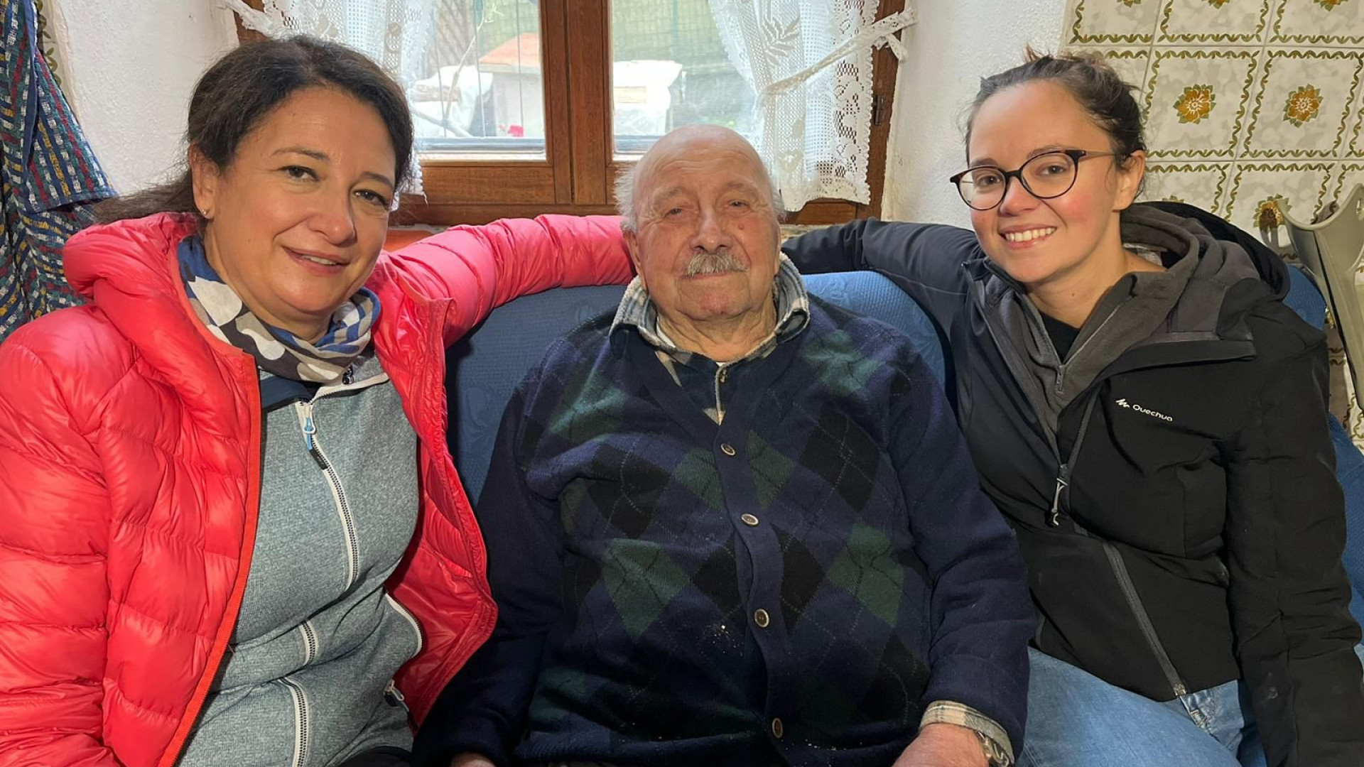 Ancora frazioni isolate a Ferriere, il sindaco incontra il 103enne bloccato a Pomarolo