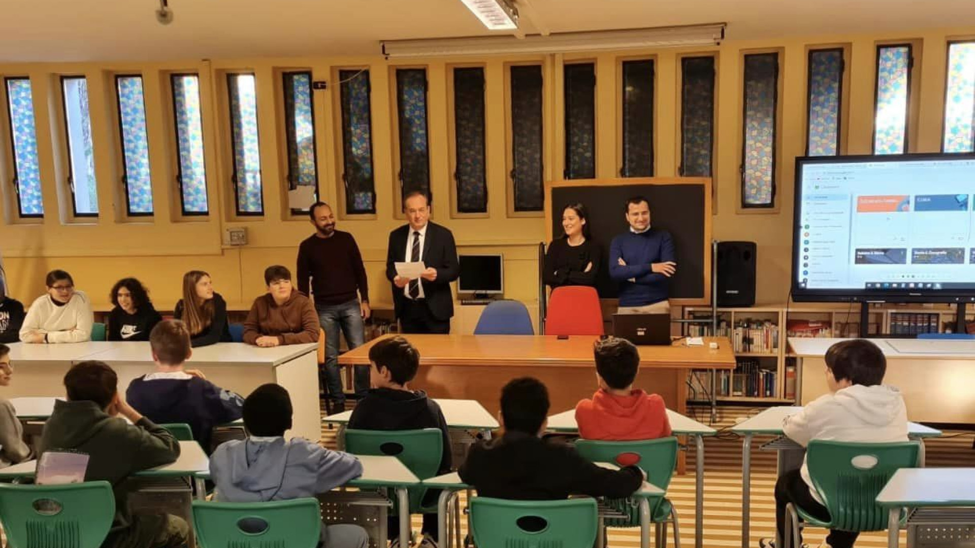 Fiorenzuola, eletto il Consiglio dei ragazzi: sindaco è Miruna Paula Popovici