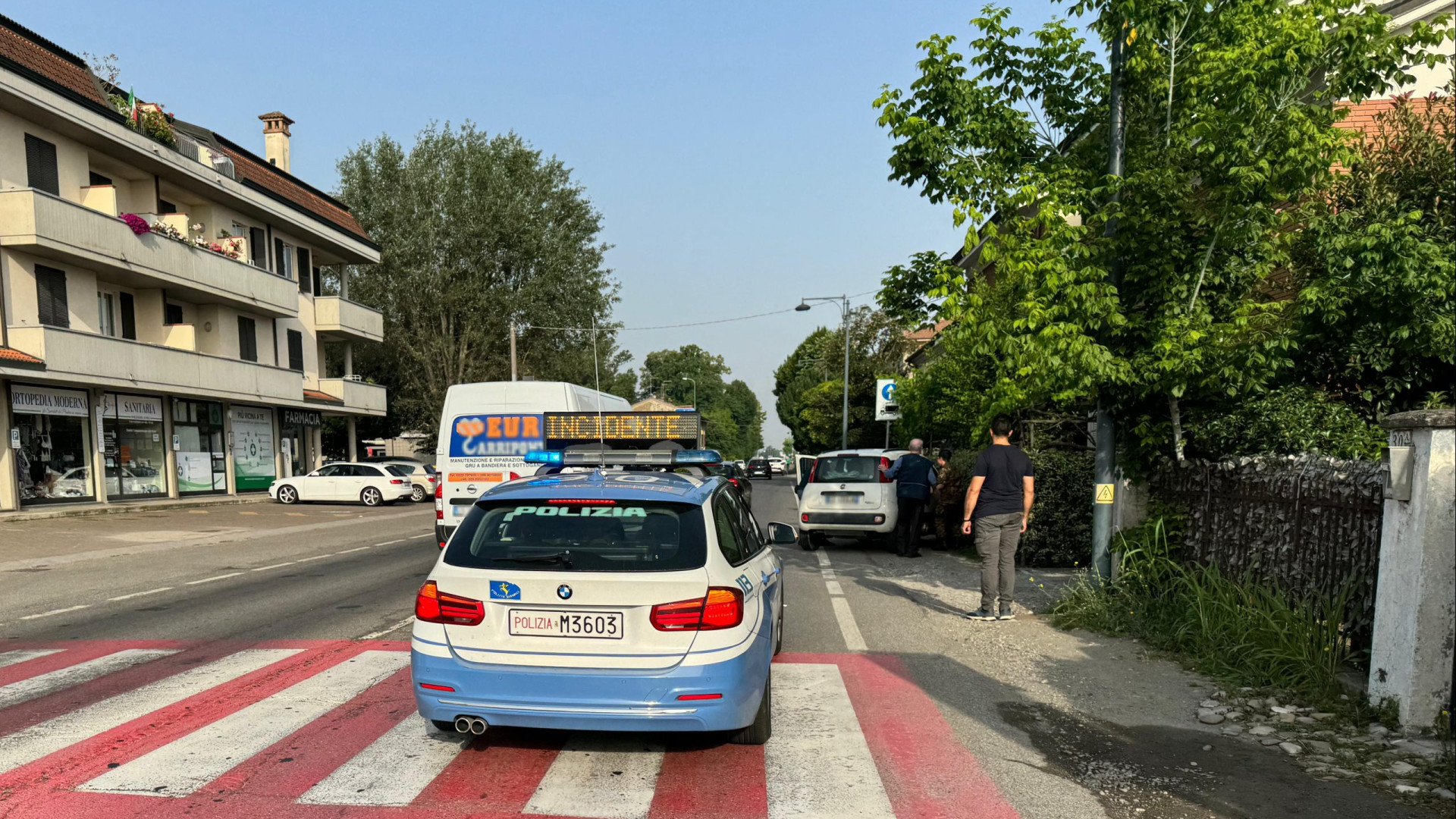 Giovane investita sulle strisce pedonali a San Nicolò: 21enne grave in elisoccorso