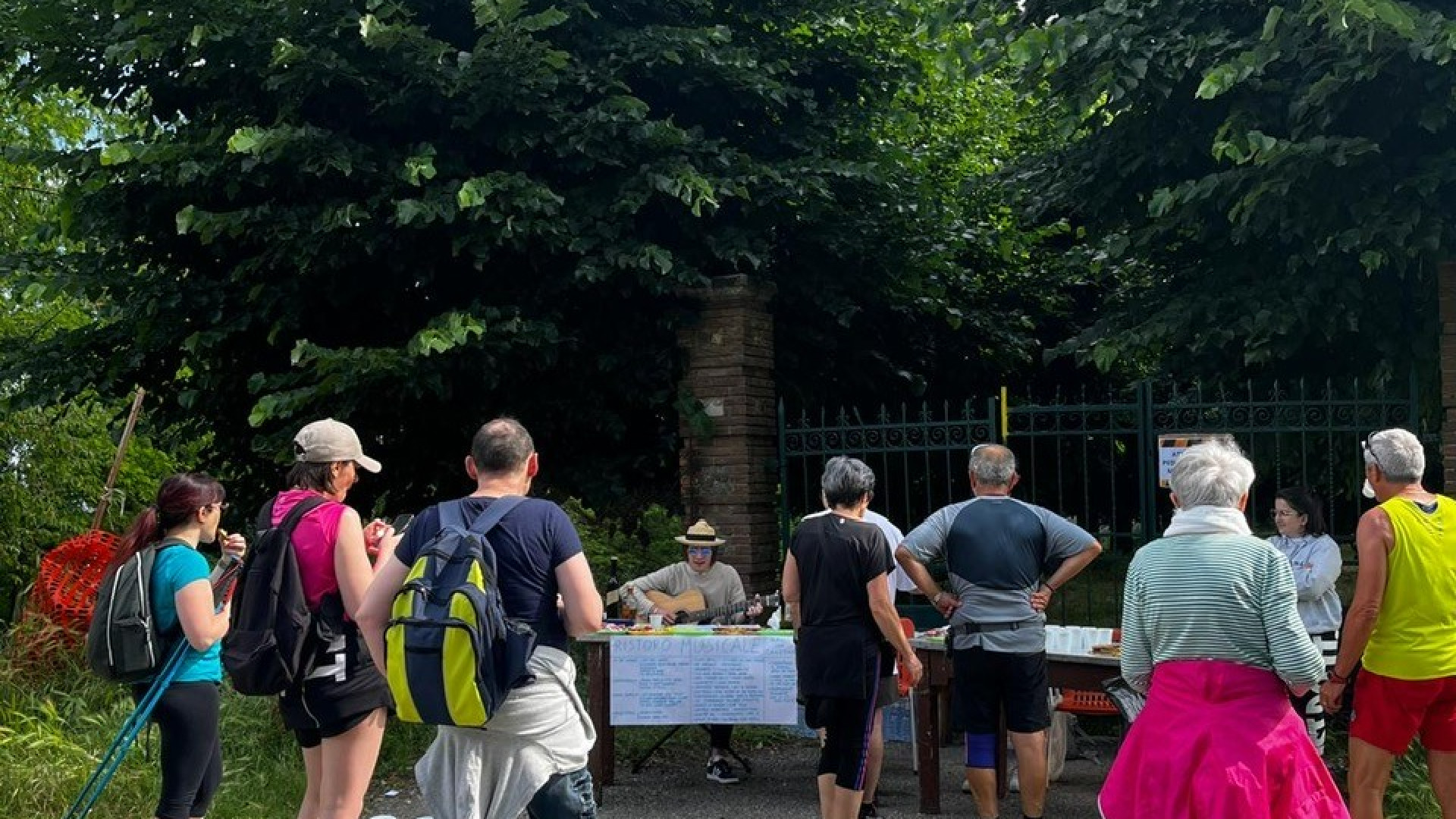 La marcia di Gropparello conquista tutti, oltre 600 tra i sentieri della Val Vezzeno
