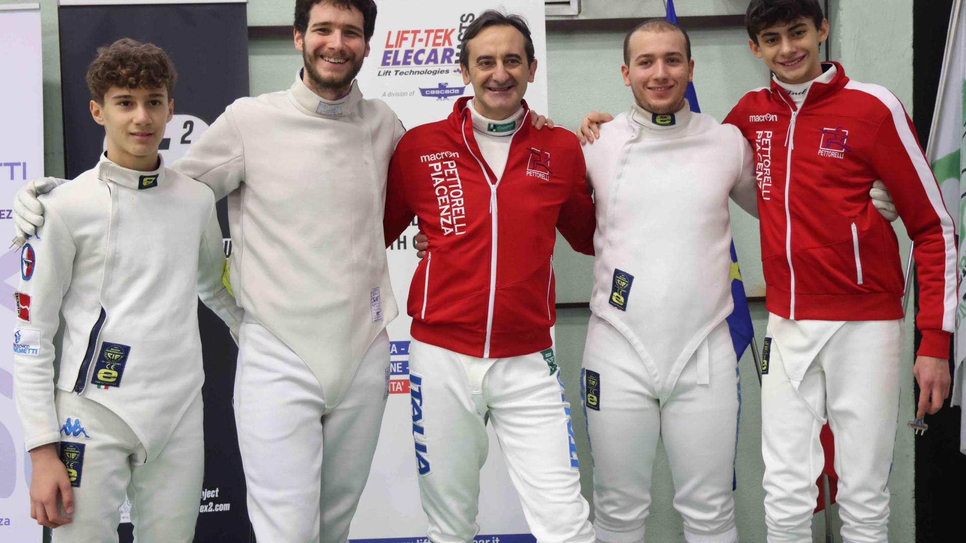 Scherma, al Pettorelli l’ultima del “Boss” in pedana con il figlio. "Che emozione"