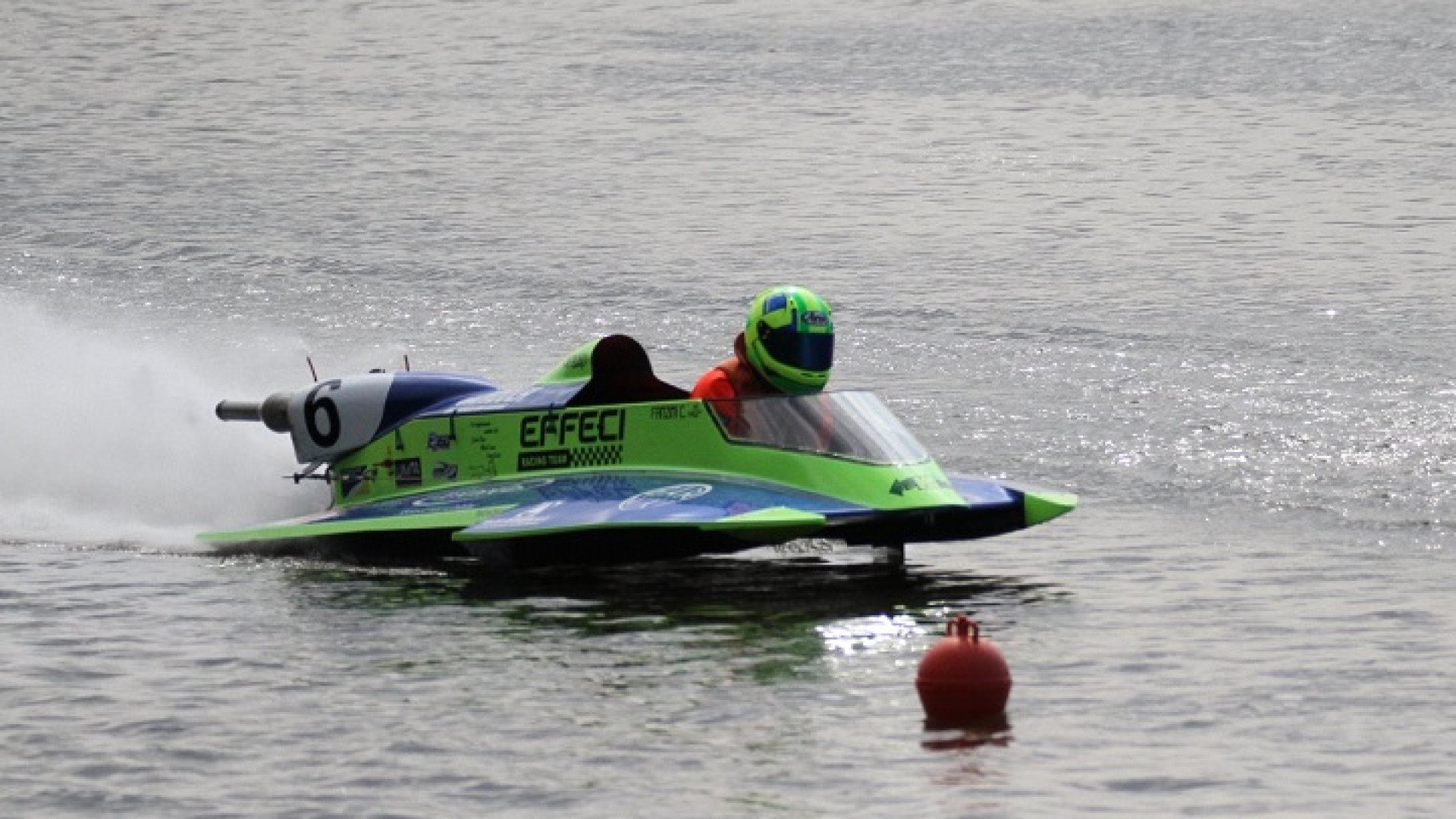 Entra nel vivo la seconda tappa del Mondiale F250. Tra gli azzurri anche il piacentino Fanzini