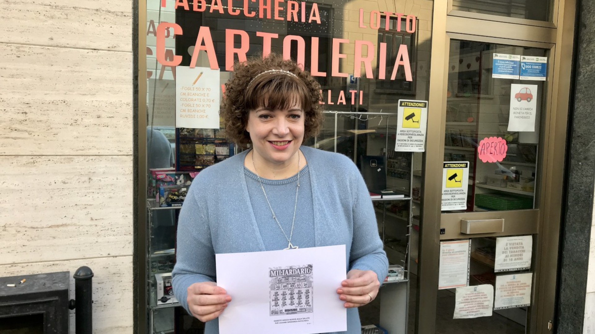 Con cinque euro ne vince 500mila. La fortuna si è fermata in via Tibini