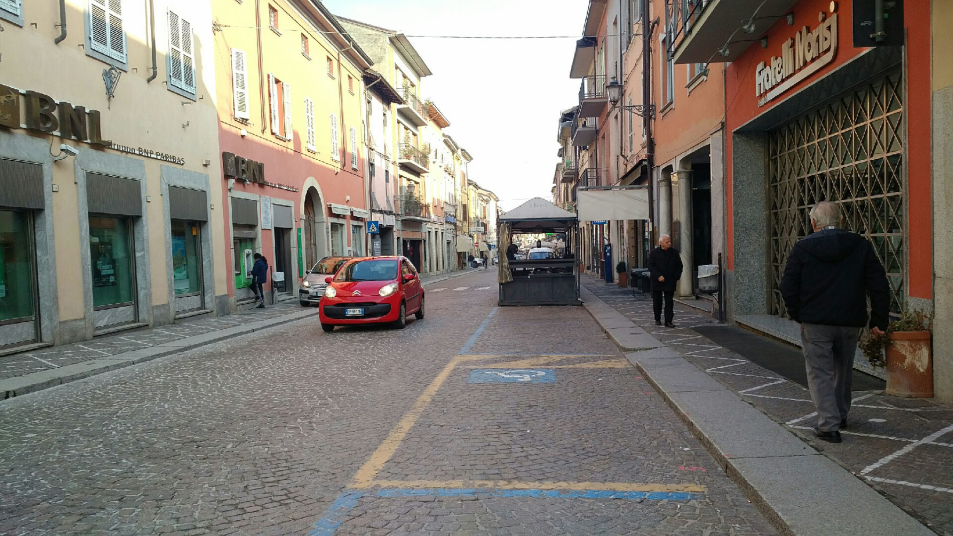 Castel San Giovanni, riorganizzati gli spazi mercatali lungo il Corso