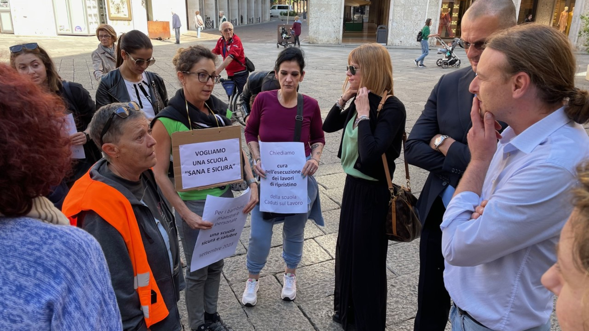 Caduti sul Lavoro, dopo la protesta delle mamme il Comune annuncia i lavori