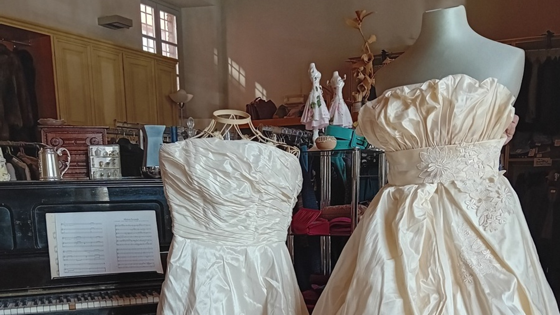 Abiti da sposa donati alla Caritas: una seconda vita dopo il giorno più bello