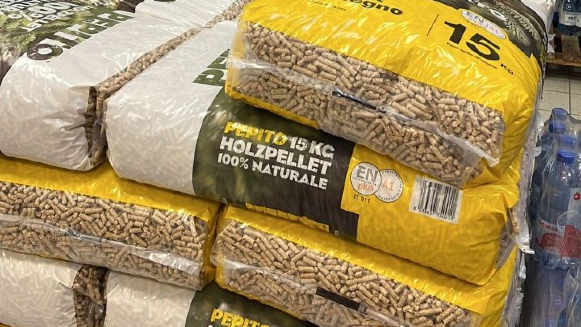 A Bobbio Gruppo di acquisto solidale. "Pellet a 12 euro? Lo prenderemo all'estero"