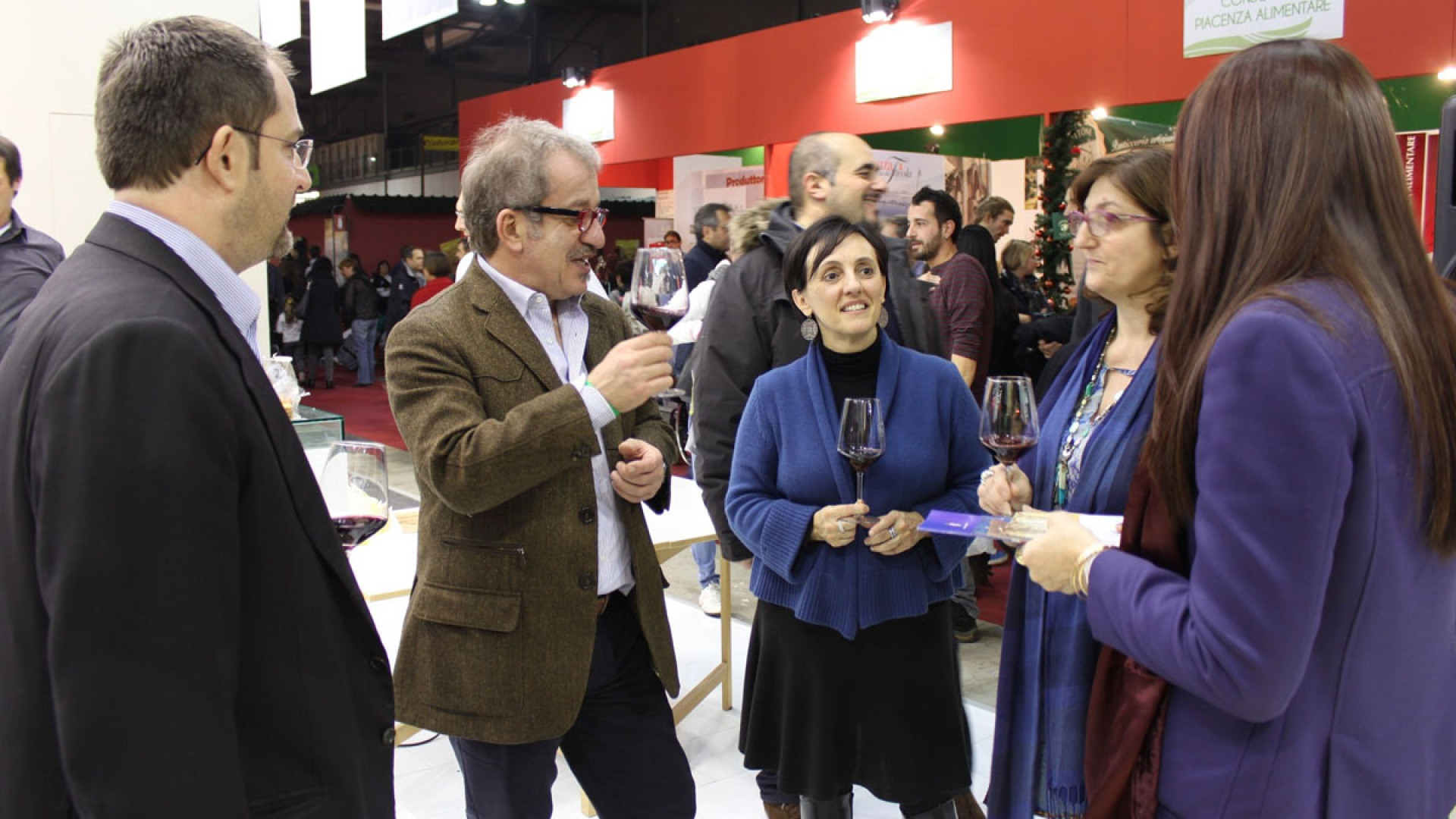 "Artigiano in fiera", Roberto Maroni in visita agli stand piacentini