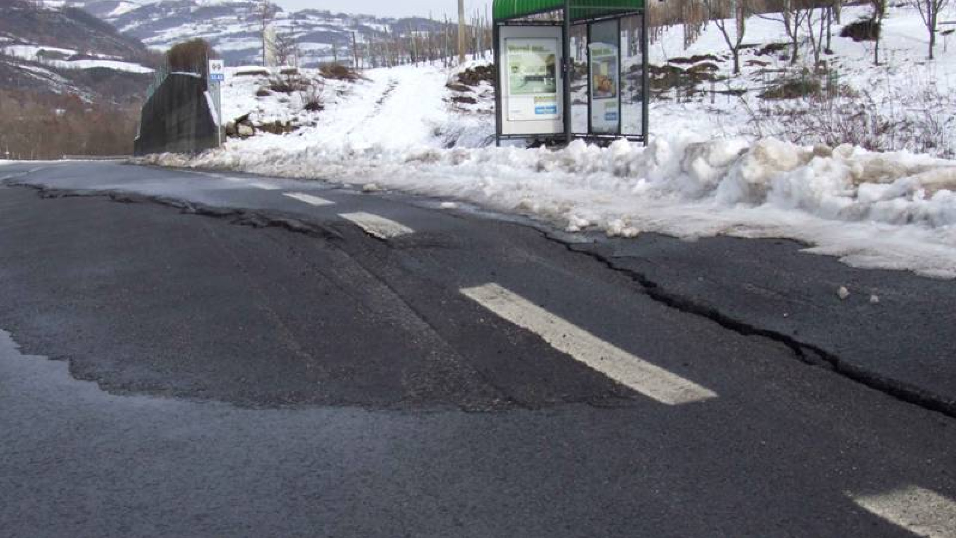 SS45, Castelli ad Anas e Prefettura: "A Barberino la strada cede, l'asfaltiamo noi"