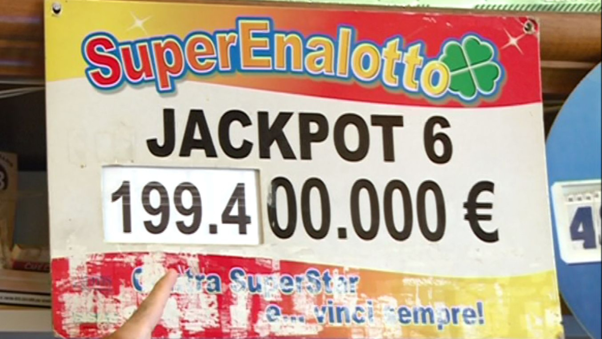 Febbre da jackpot, tante giocate da pochi euro per un sogno comune: la fuga in caso di vittoria