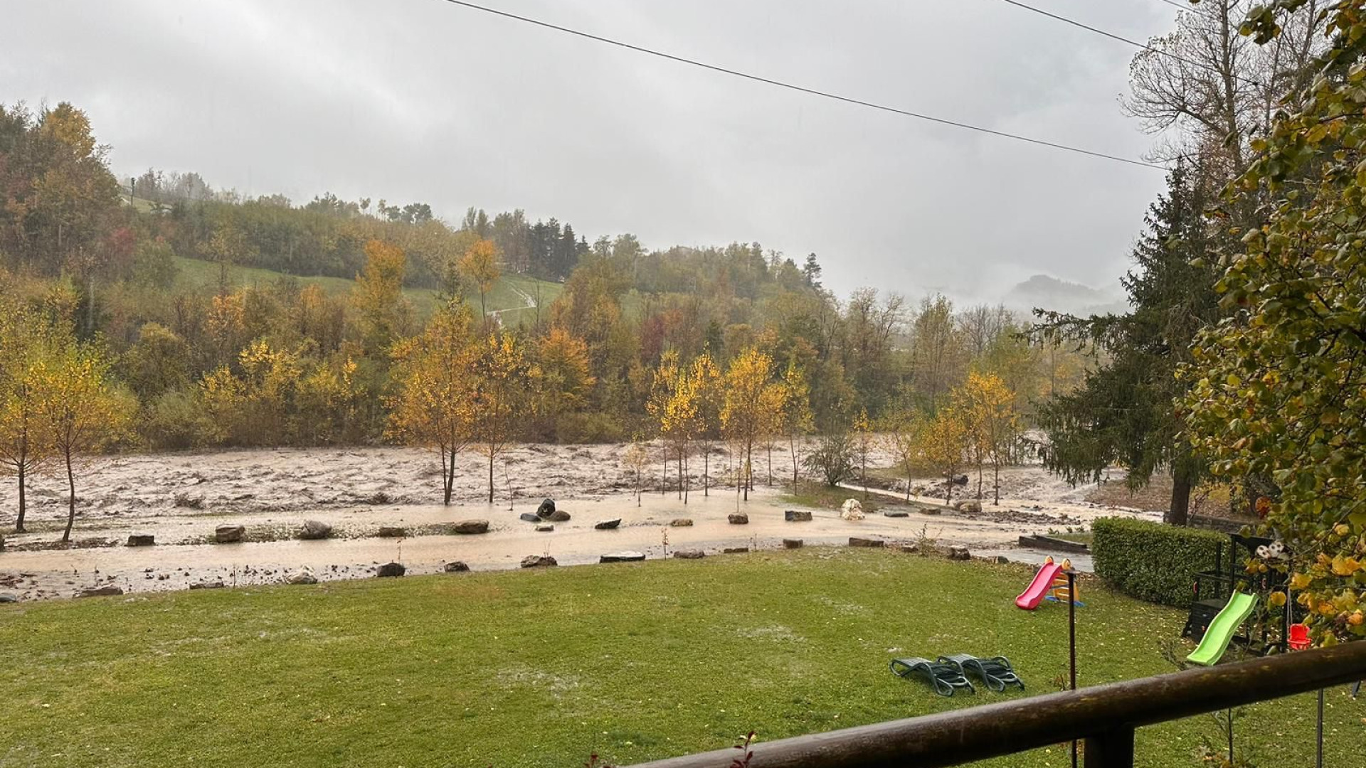 Maltempo, esondazioni e smottamenti anche nelle aziende agricole
