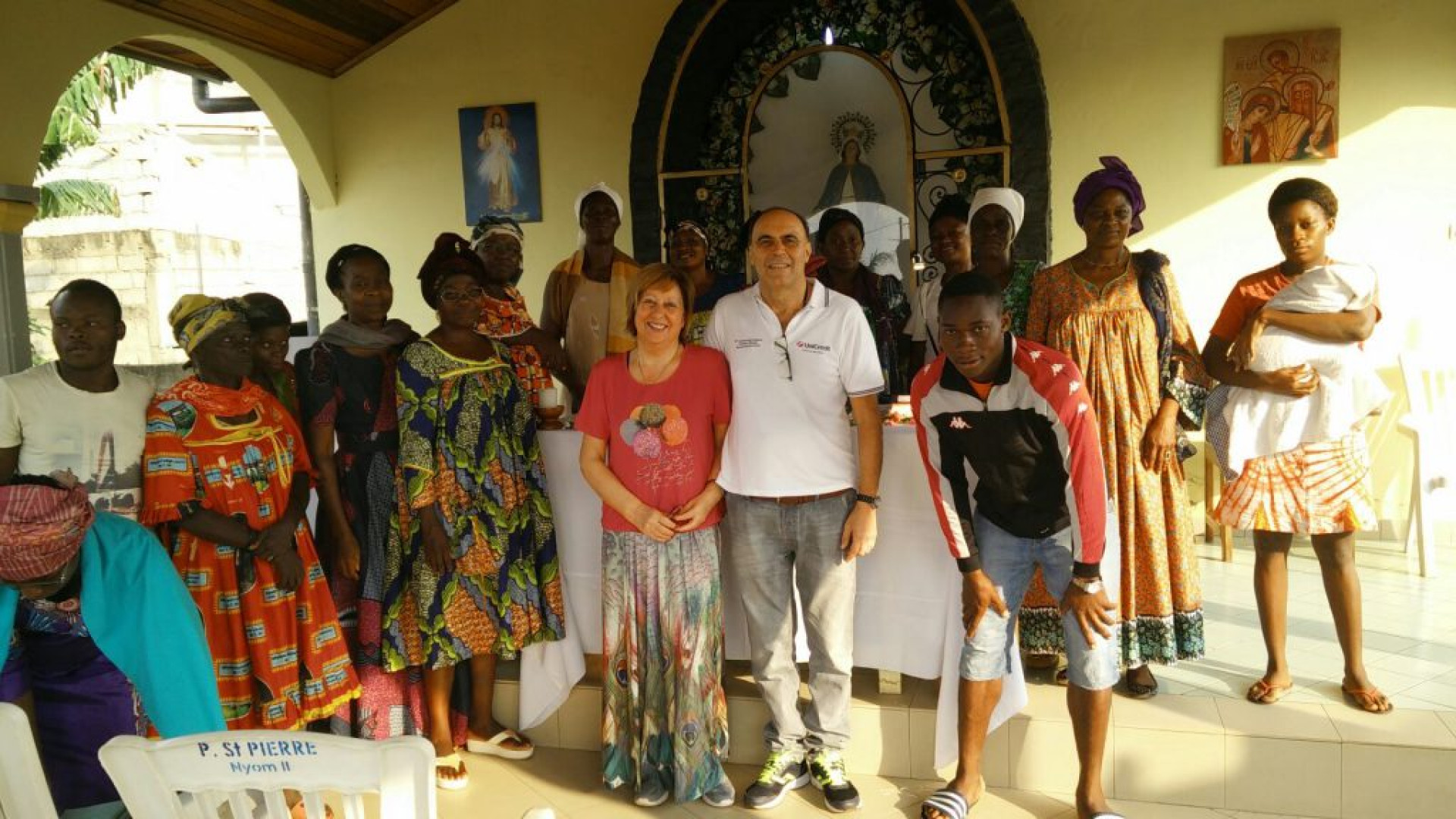 Nanda Micheli inaugura una chiesa in Camerun in ricordo del fratello parroco