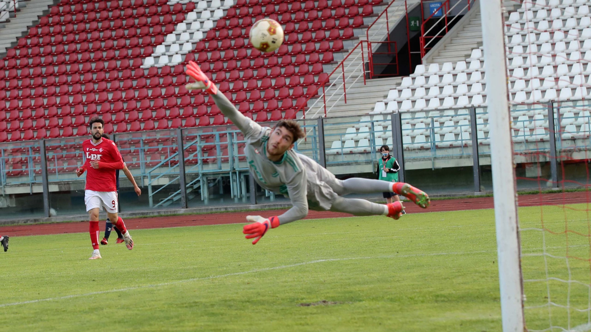 Mercato Piace, riflettori accesi sul super bomber di serie D, Mario Chessa