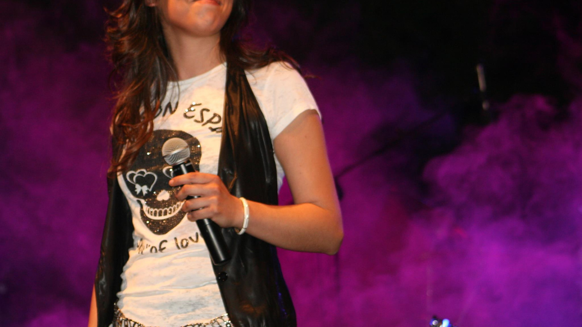 Federica Infante: "Dopo i Vertigine Viola un album in arrivo". Premiato un suo inedito