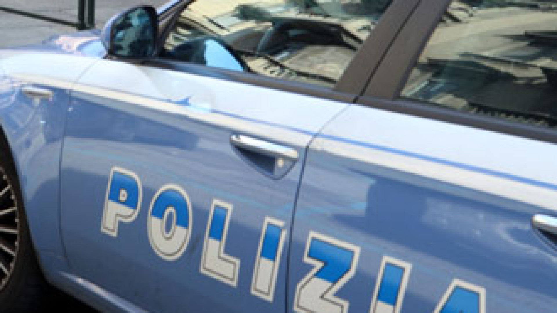 Atti sessuali con una 13enne: giovane piacentino in manette