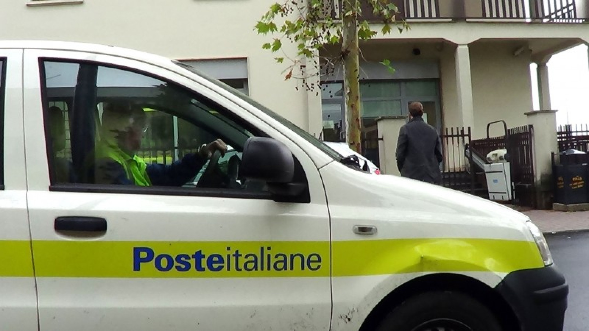 Tamponi a tappeto per i 520 dipendenti piacentini di Poste Italiane