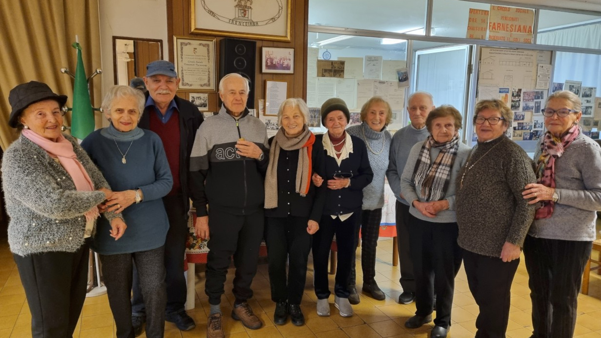 Circolo pensionati Farnesiana, grande festa per i suoi primi 35 anni di vita