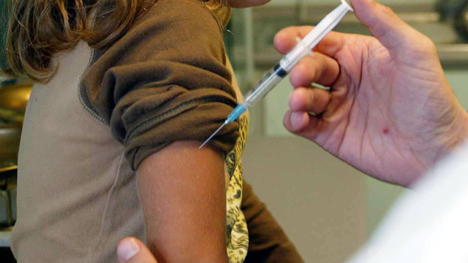 Vaccini obbligatori, certificati entro il 10 settembre per asili nido e materne