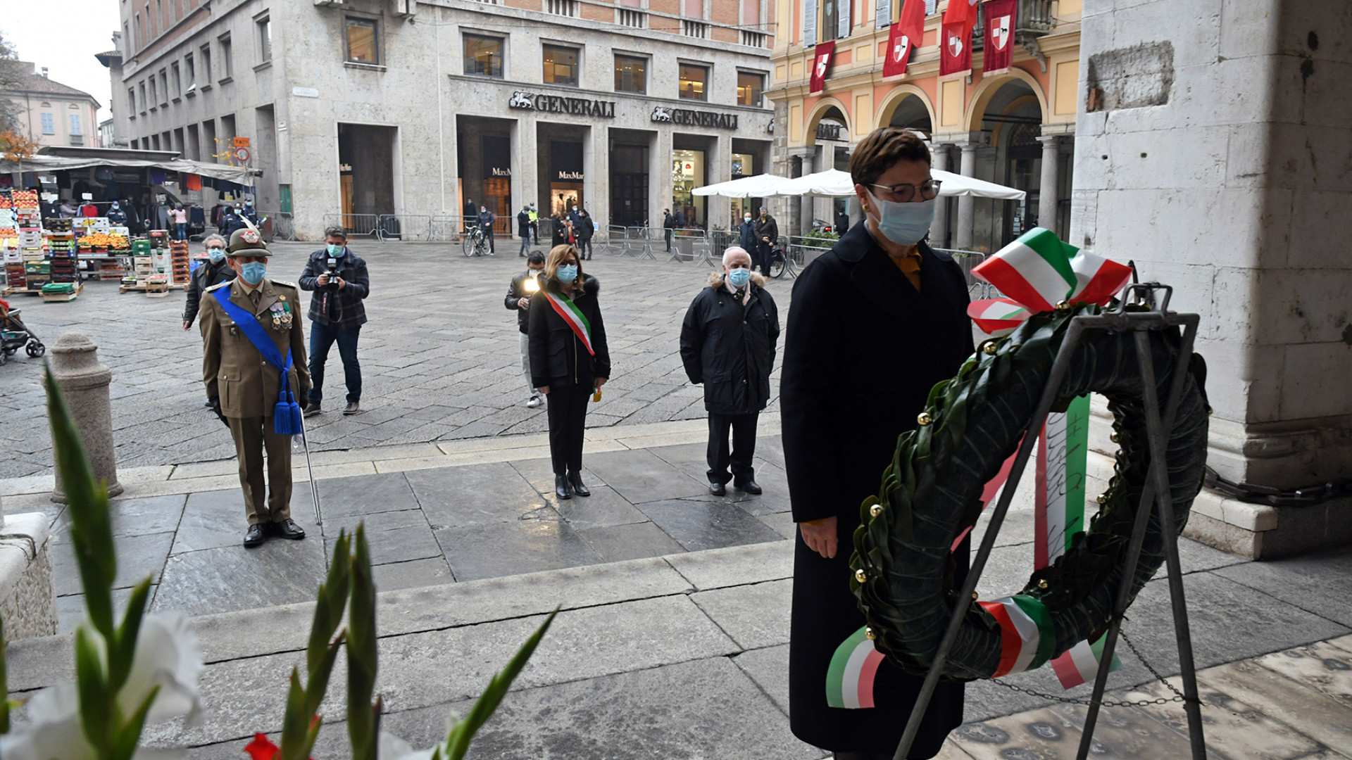 Festa delle Forze Armate: "Come in guerra, anche oggi è una sfida dolorosa"