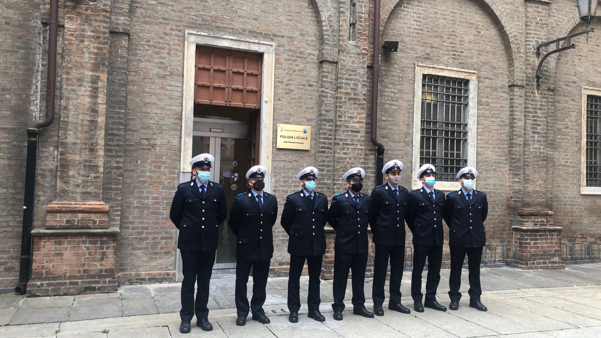 Polizia municipale, attiva la nuova sede in centro storico: "Agenti più vicini ai piacentini"