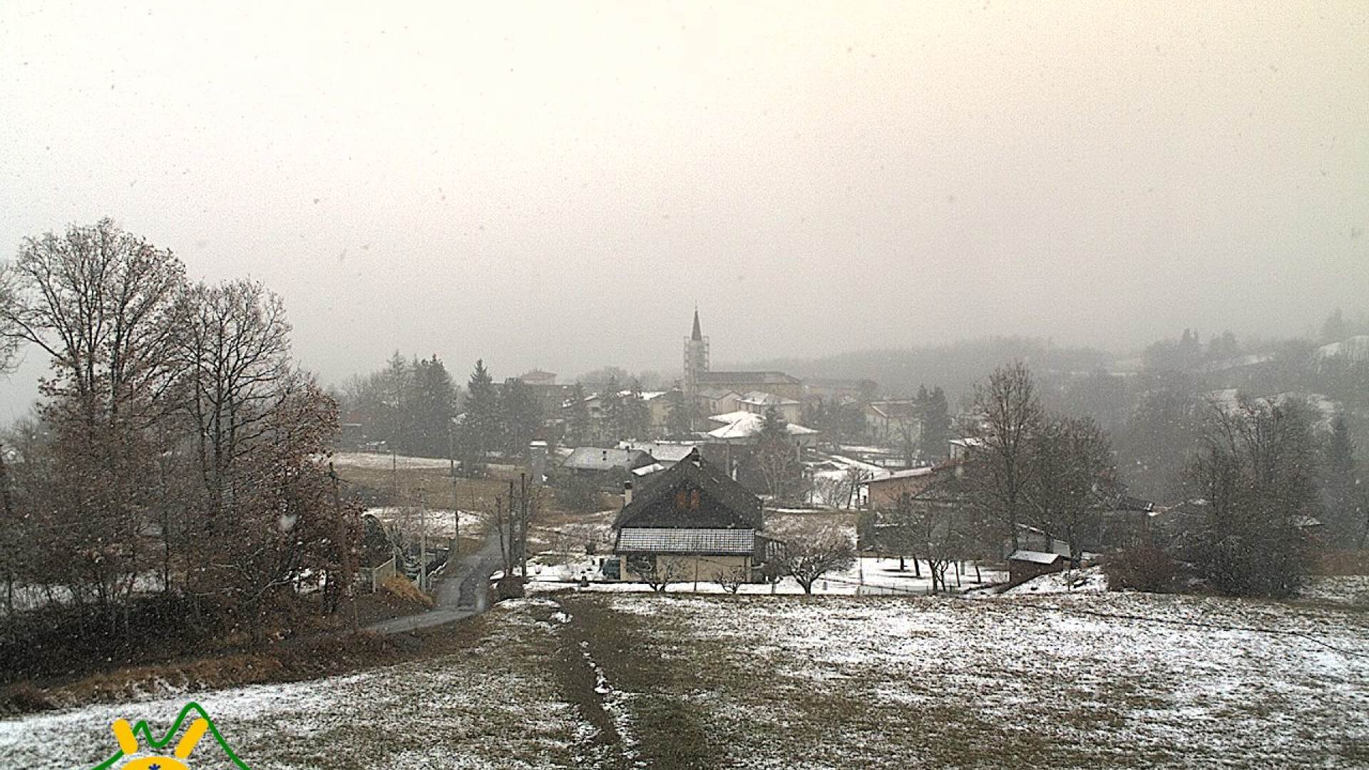E' tornata la neve. Nella notte in arrivo una perturbazione più intensa