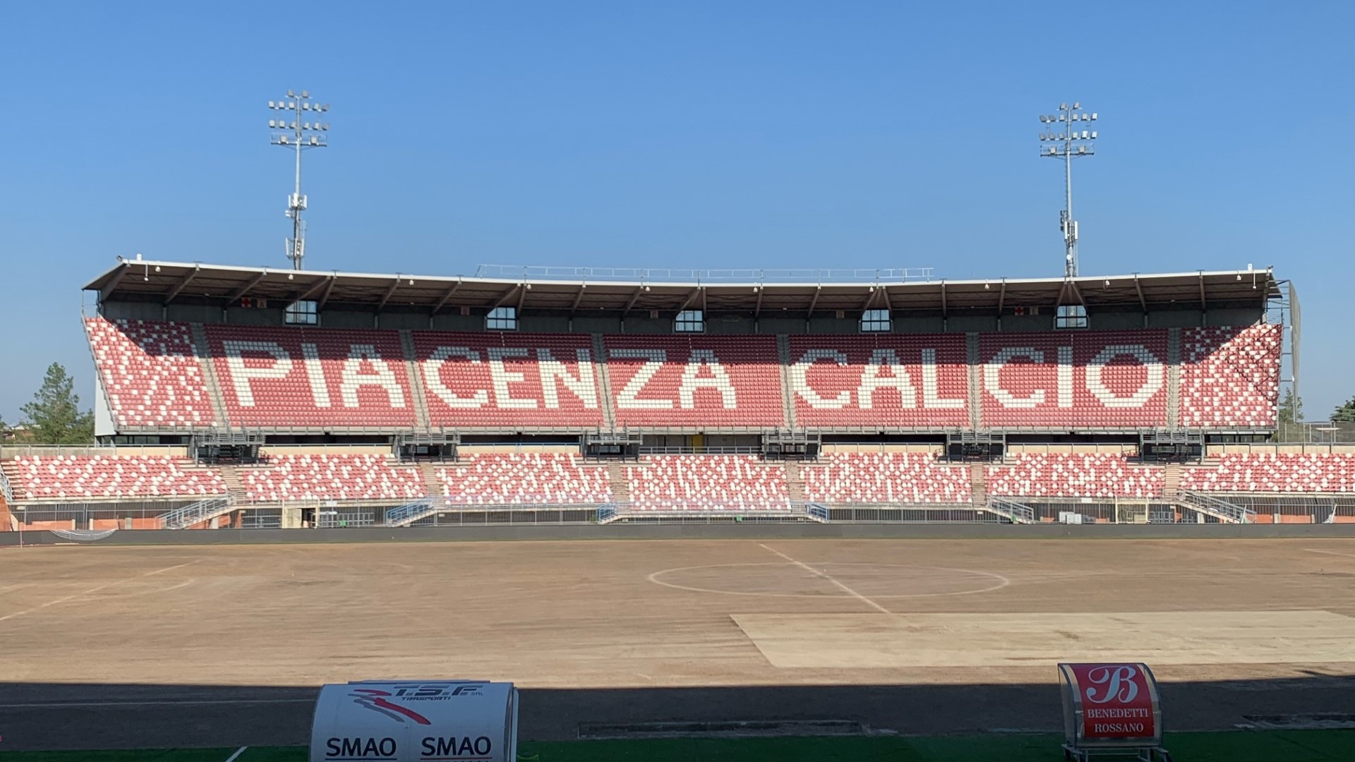 Stadio Garilli, partiti i lavori di rifacimento del manto erboso: costo 300mila euro