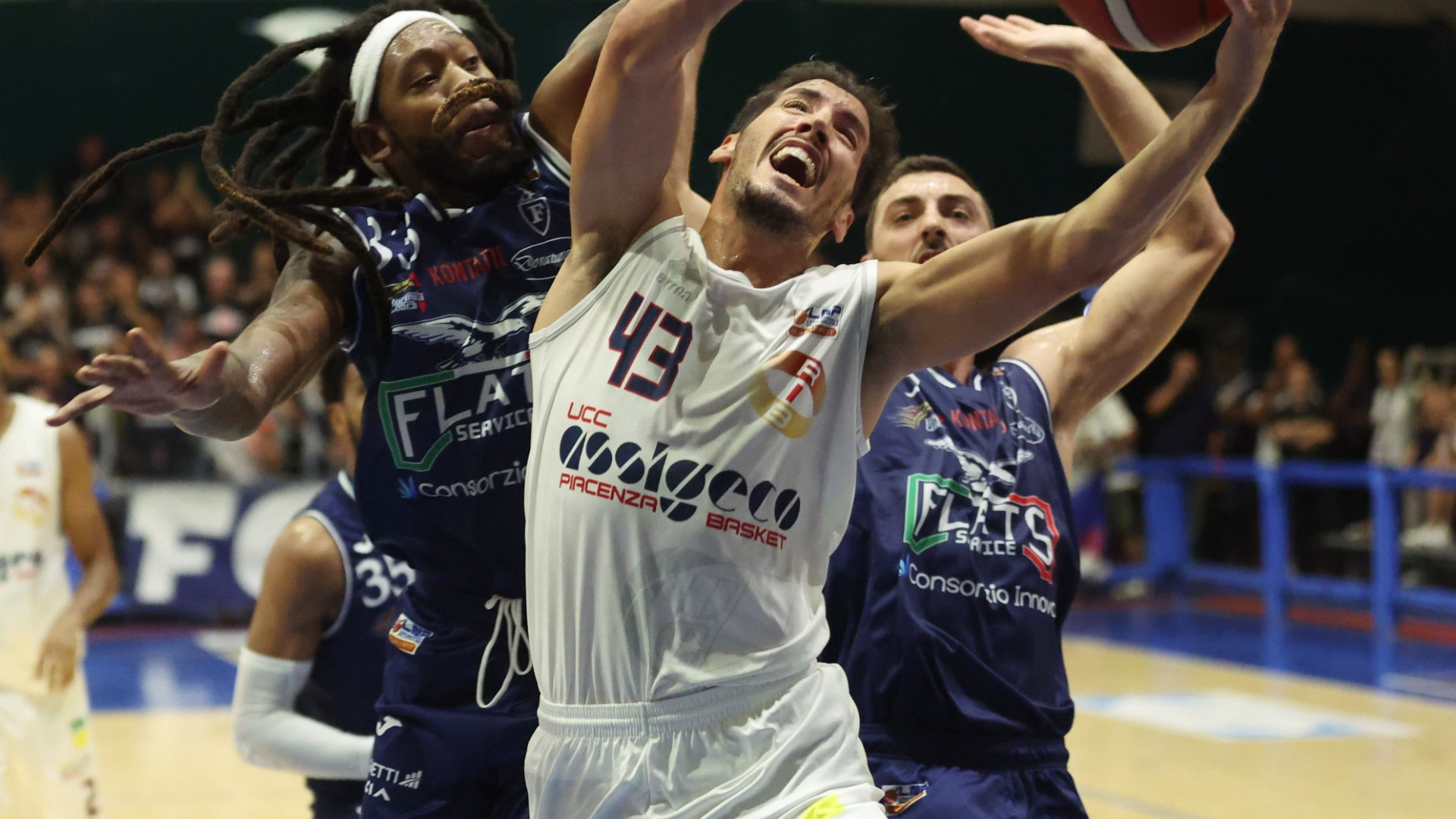 L'Assigeco dice addio alla Supercoppa: : la Fortitudo passa al Campus 74-78