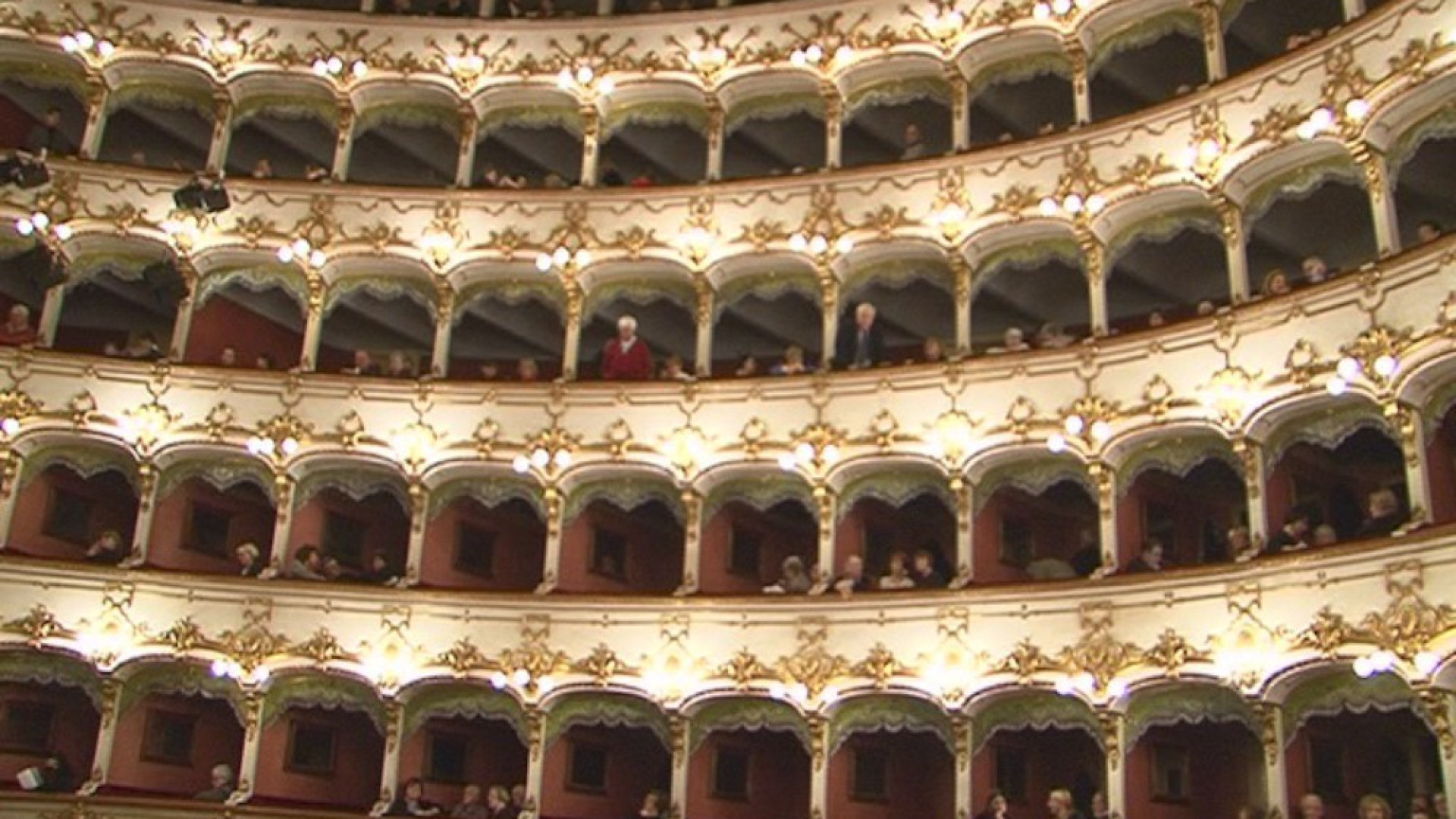 Buon anno in musica: tradizionale concerto al Municipale con la Toscanini