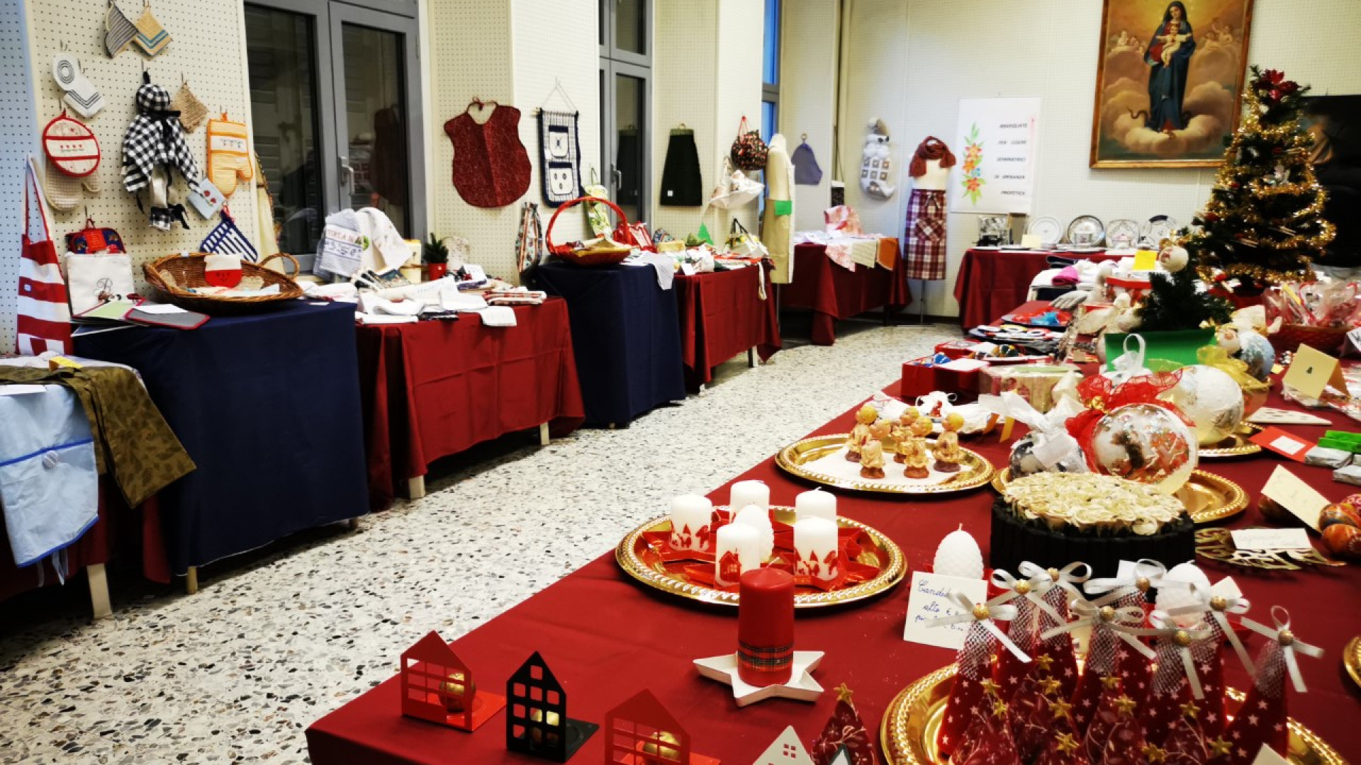 Tornato il mercatino alle Orsoline per le  missioni in Africa, India e Brasile