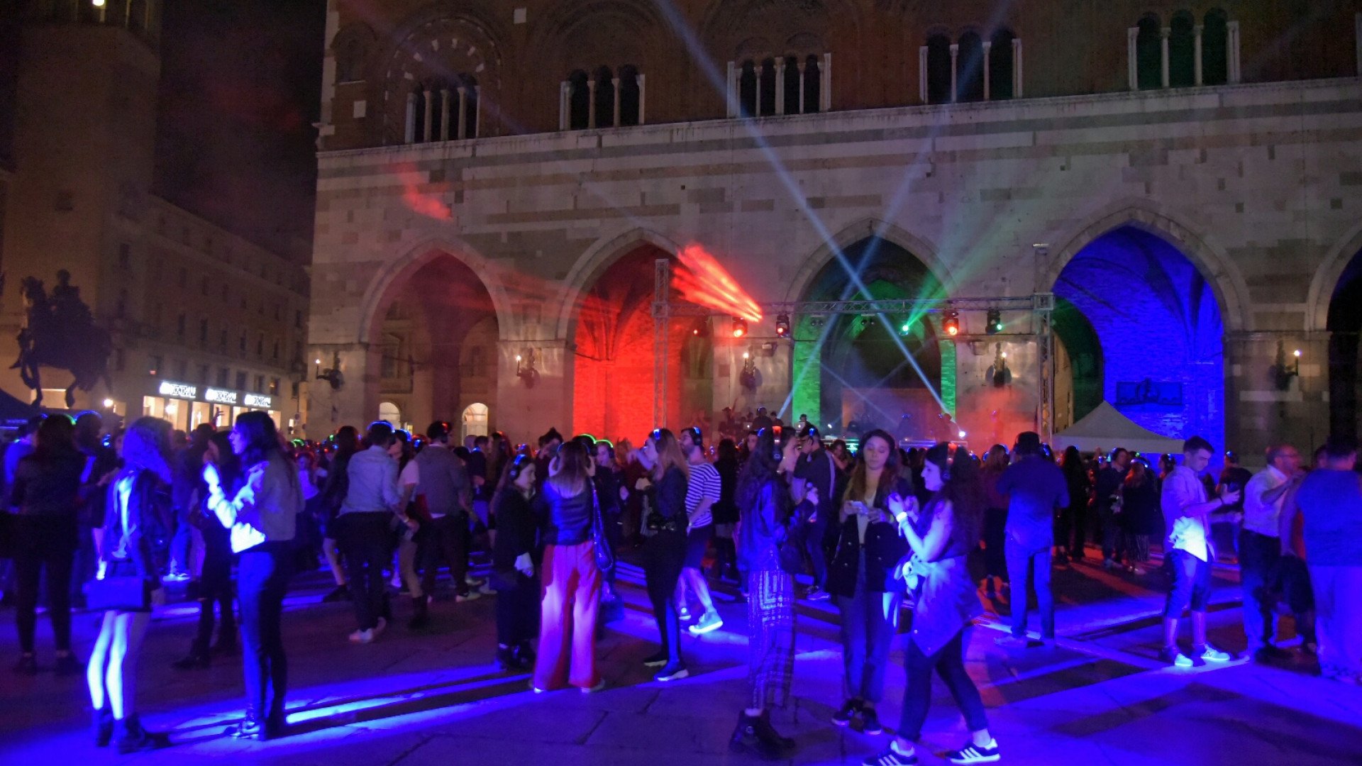 Silent Night sabato notte, le limitazioni al traffico in piazza Cavalli e dintorni