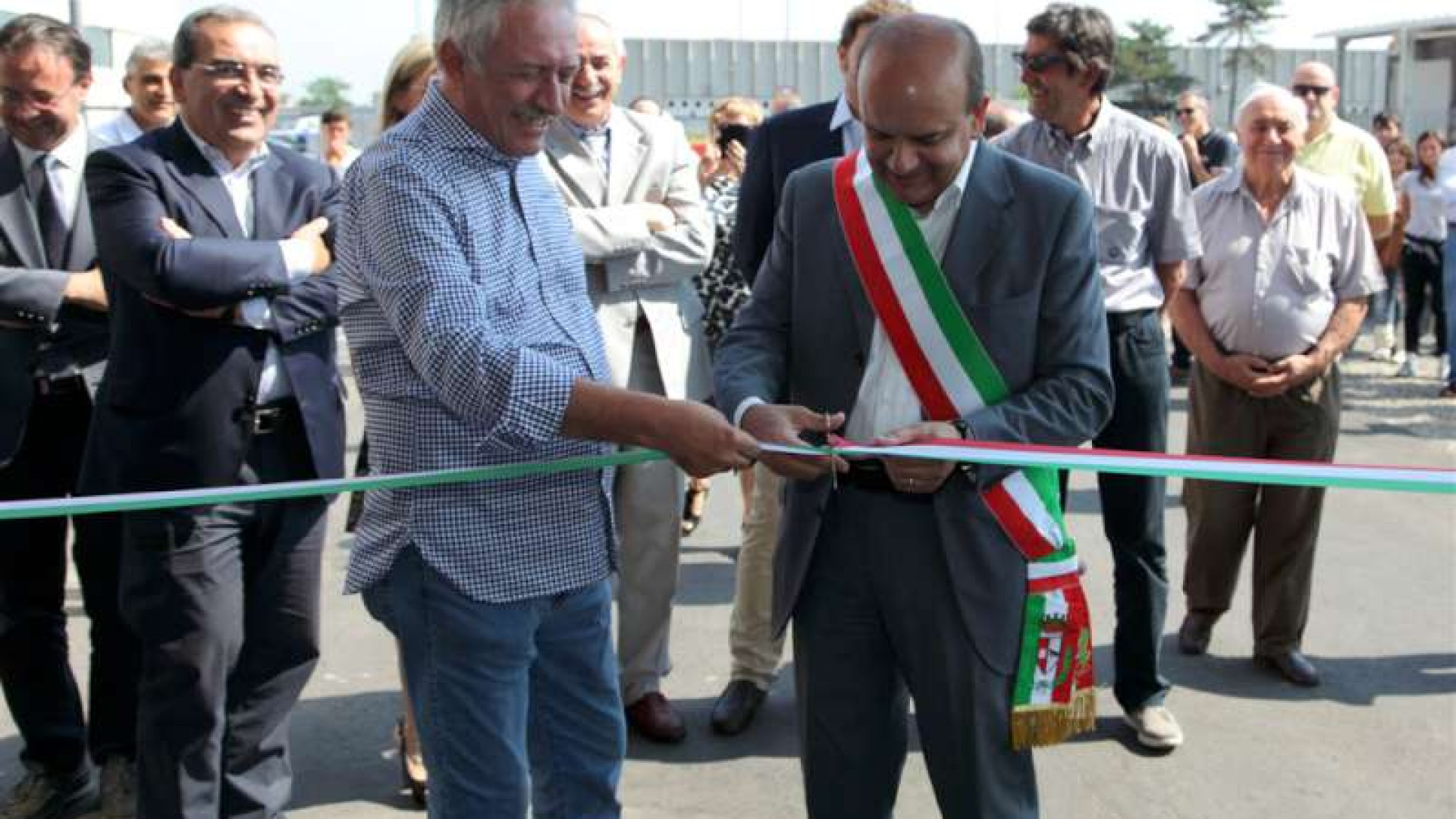 Inaugurato il mercato ortofrutticolo. Presto la riqualificazione dell'ex sede