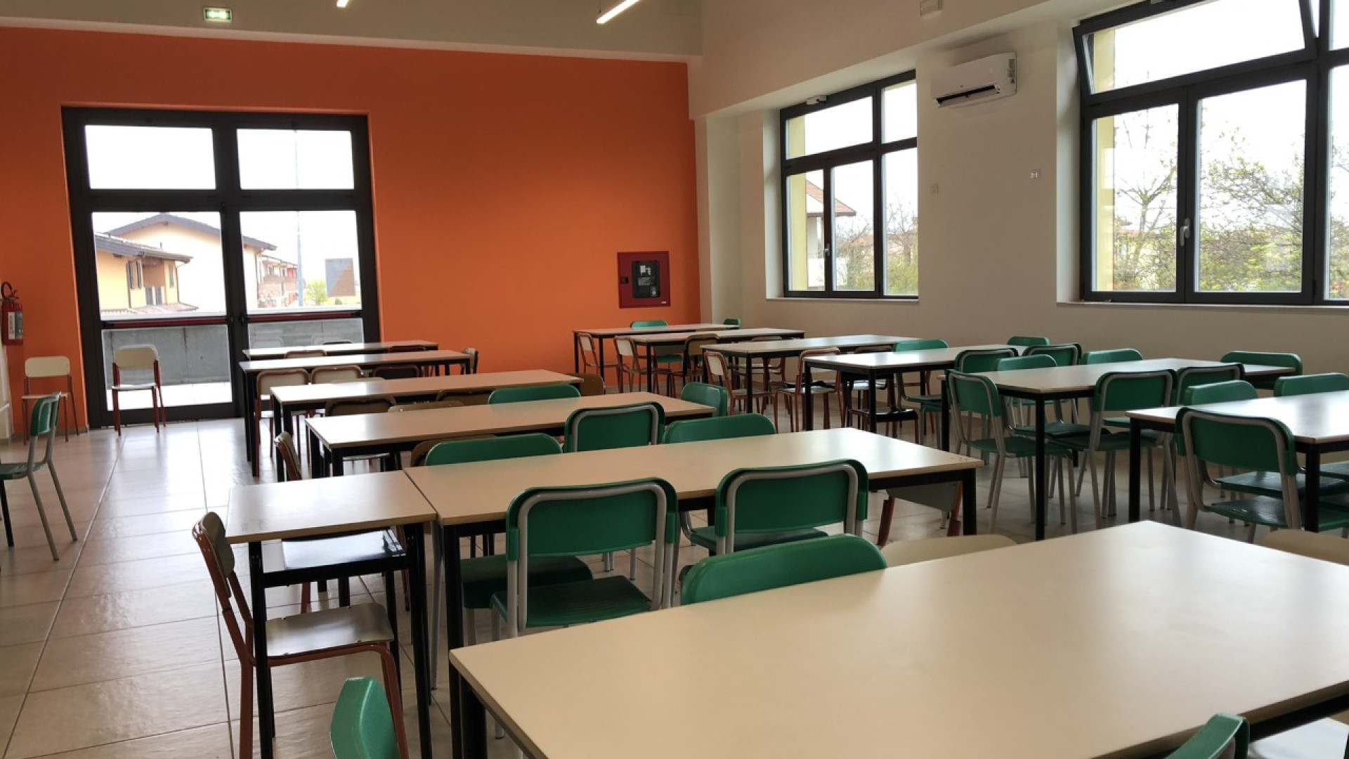 Scontro sulla nuova scuola di Gossolengo: "Inagibile". Il sindaco replica: "In regola"