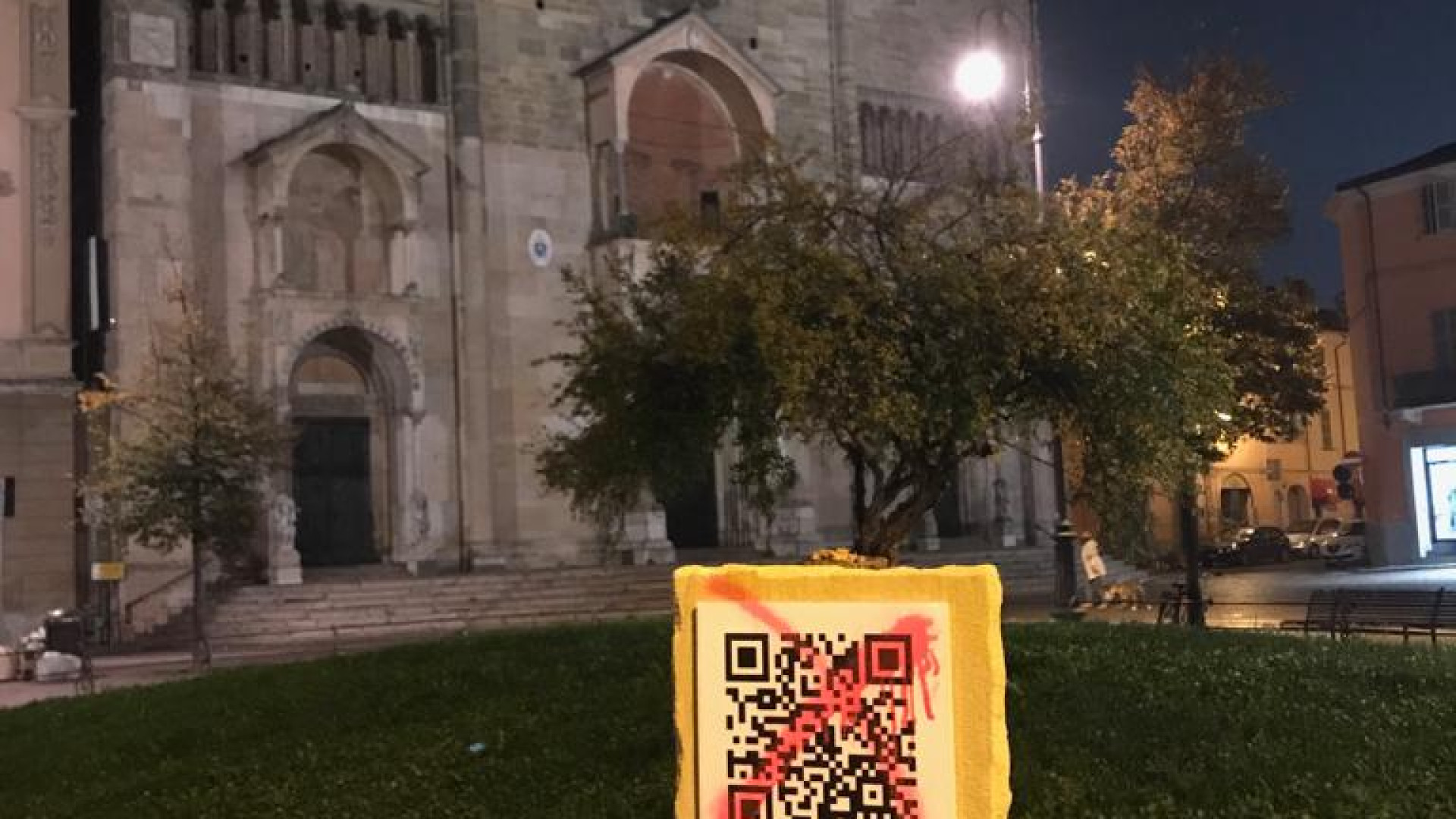 Vandali su “iStone”, la creazione dello studente Leopoldo Rodriquez