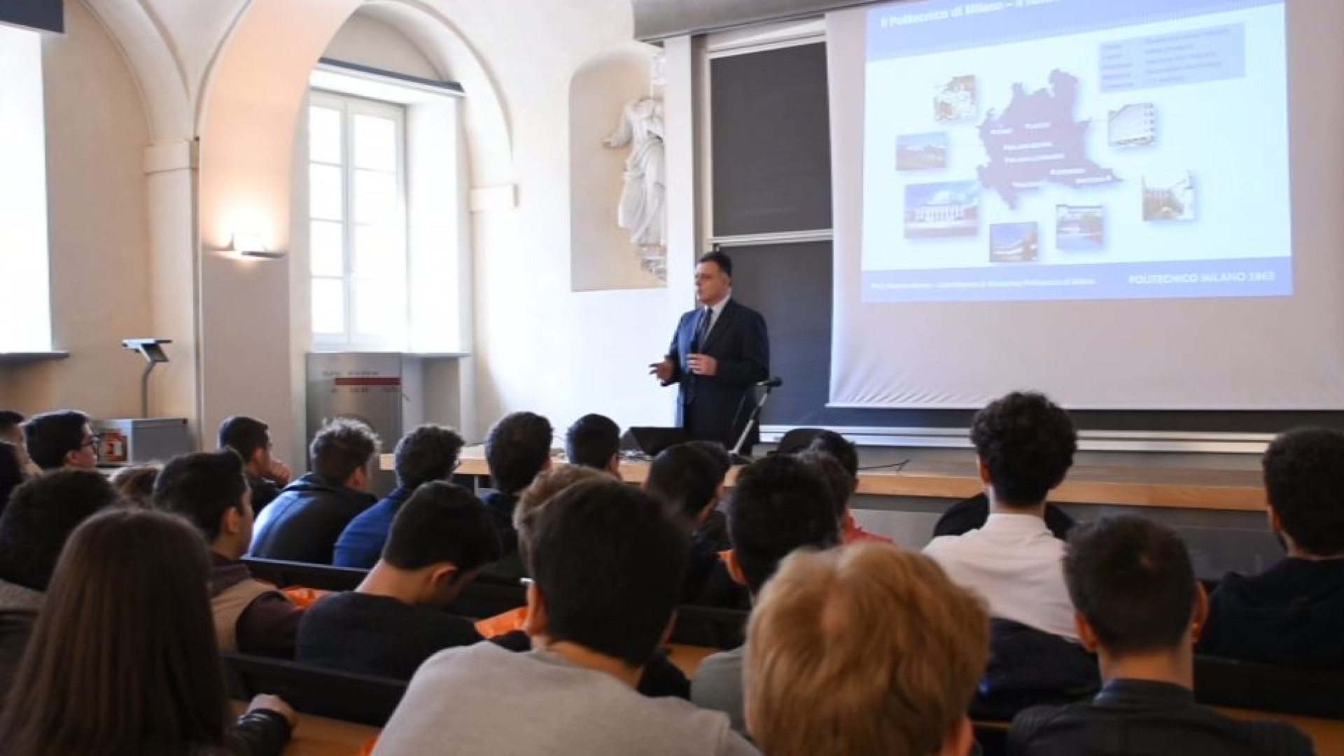 Open day al Politecnico, 200 studenti delle superiori alla scoperta di ingegneria e architettura