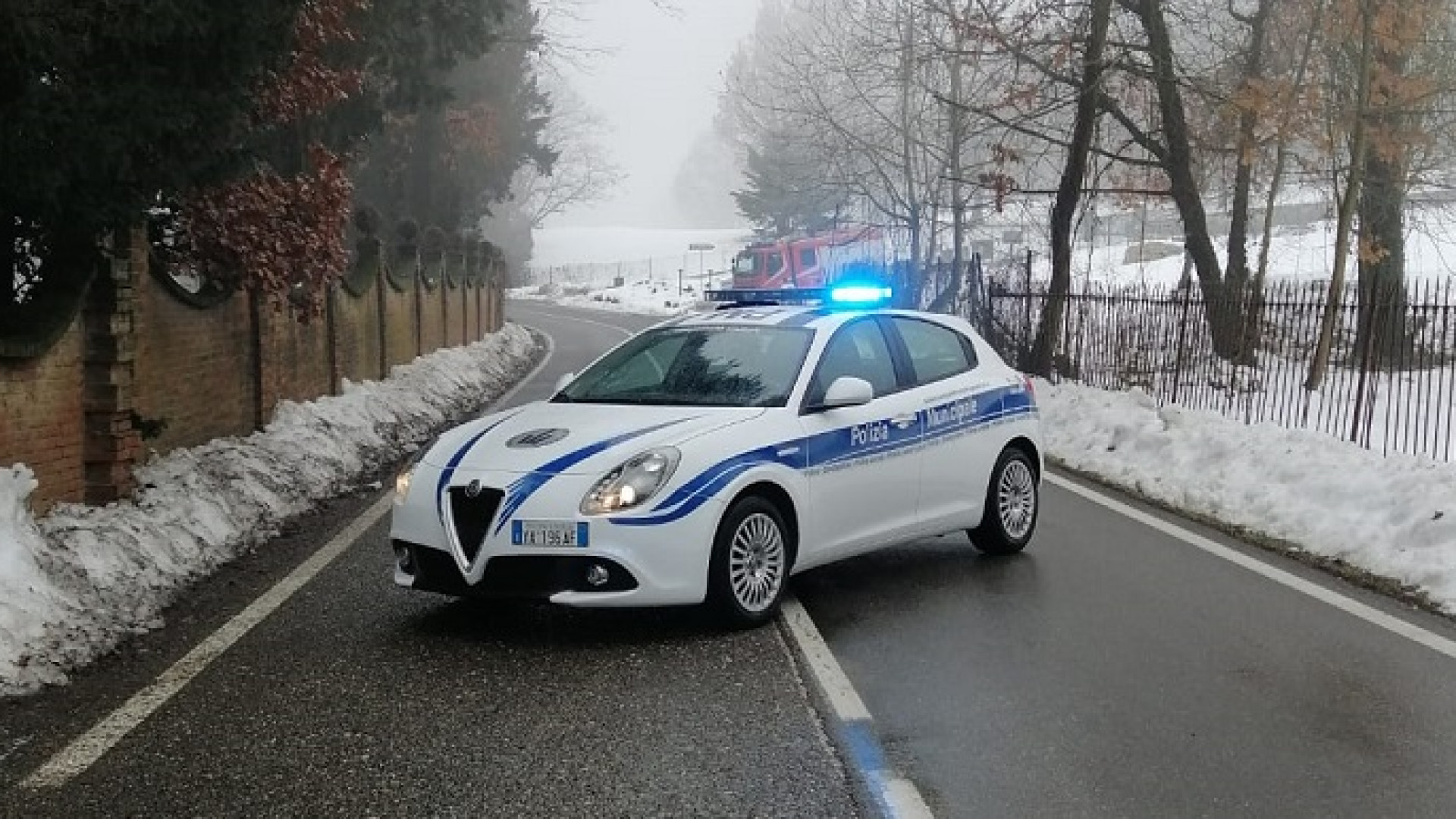 Fuga di gas per la rottura di una tubatura. Chiuso un tratto della Provinciale 40