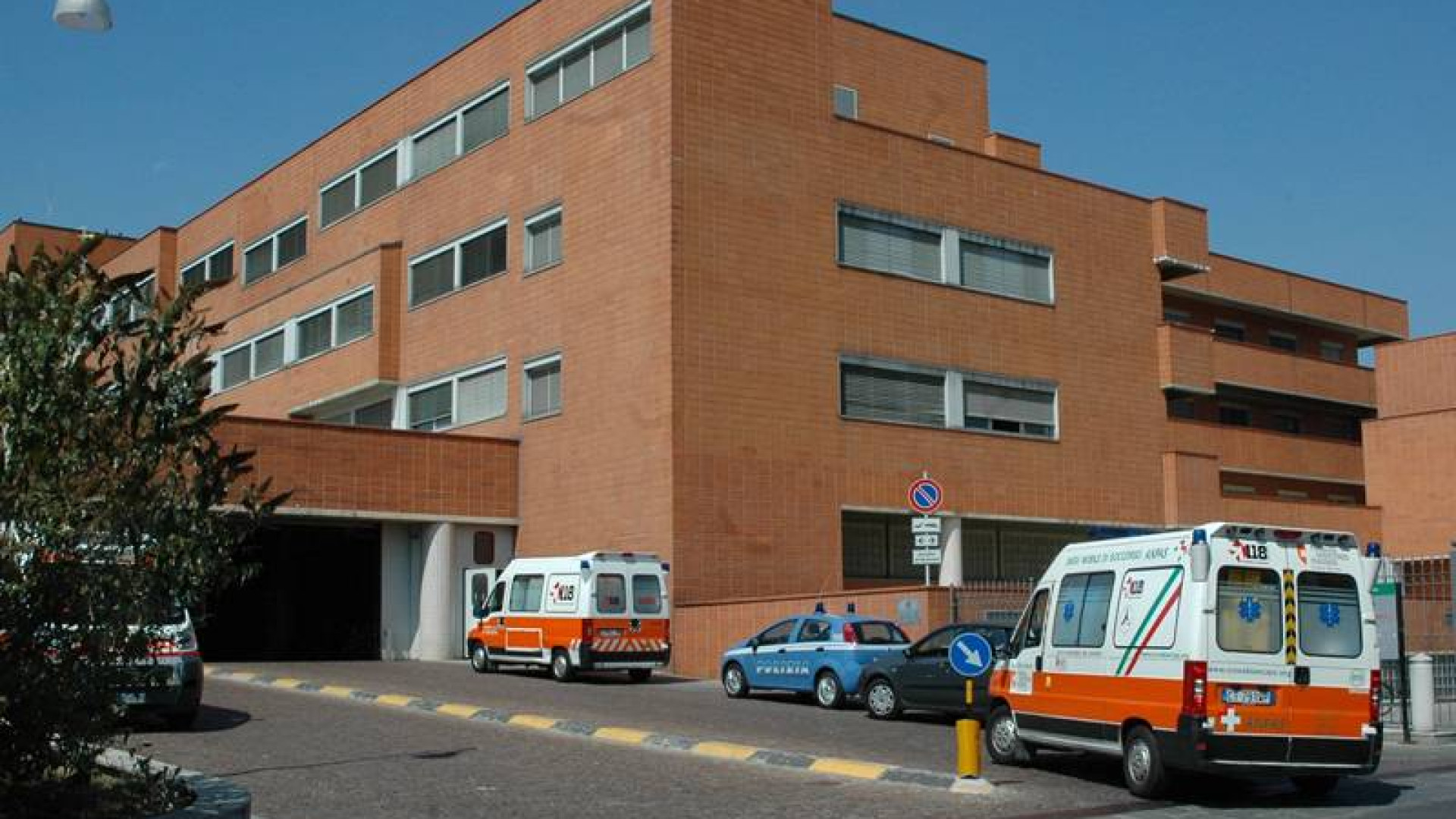 Lite con l'ex fidanzato alla Farnesiana, scatenata da motivi di gelosia