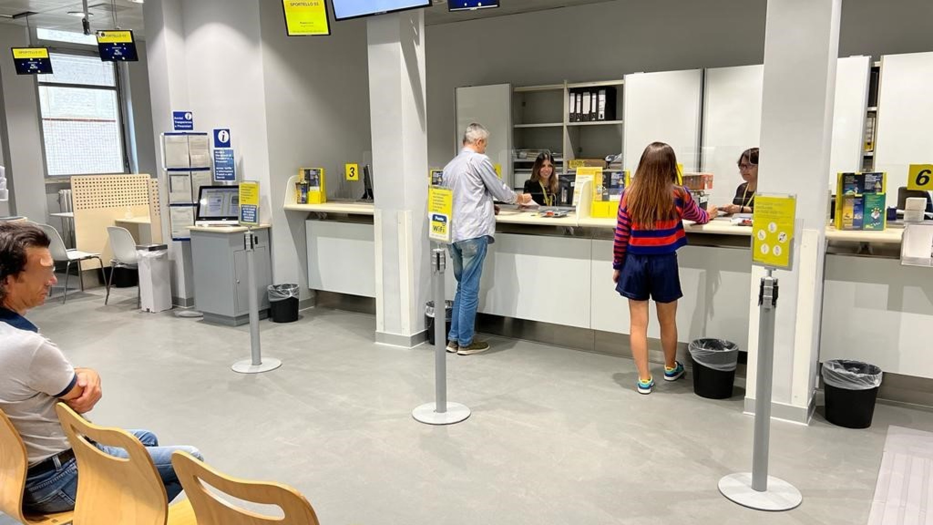 Dopo la ristrutturazione riapre al pubblico l’ufficio postale di Fiorenzuola