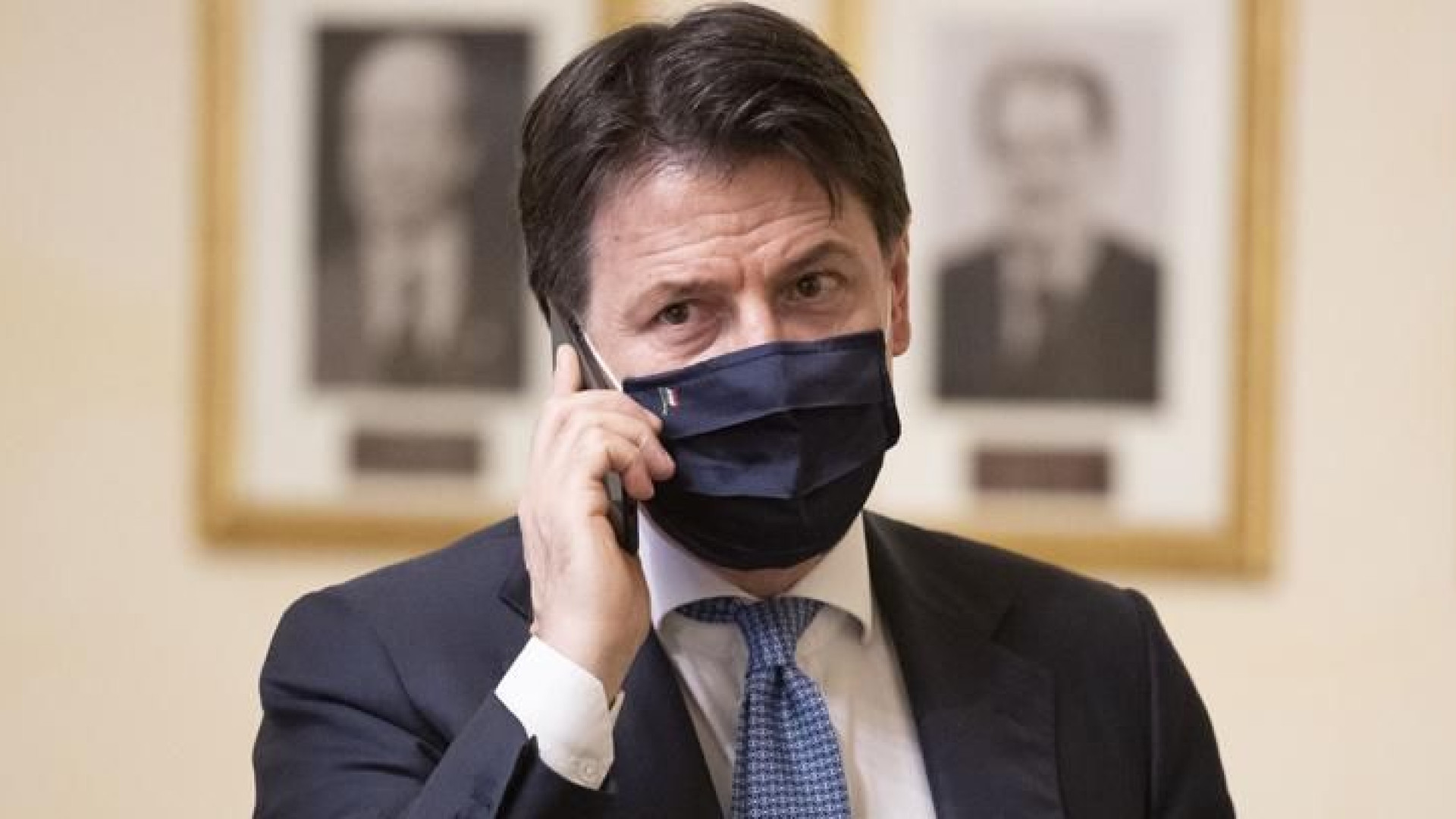 Verso nuove limitazioni anti-Covid: il governo valuta divieti dal 7 al 15 gennaio. Oggi Zona arancione