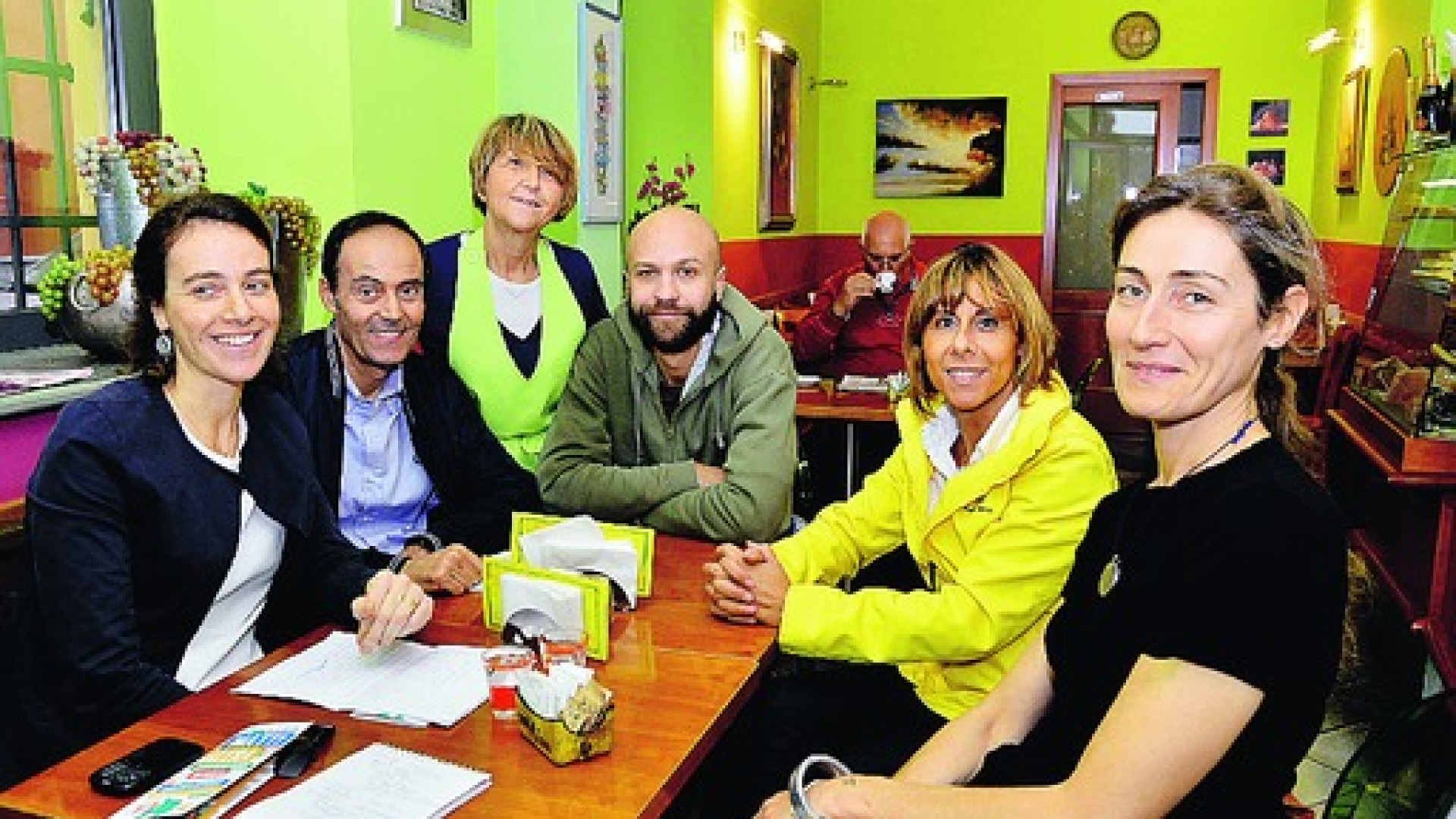 La rinascita del quartiere Roma. Festa con i "Matti da galera"