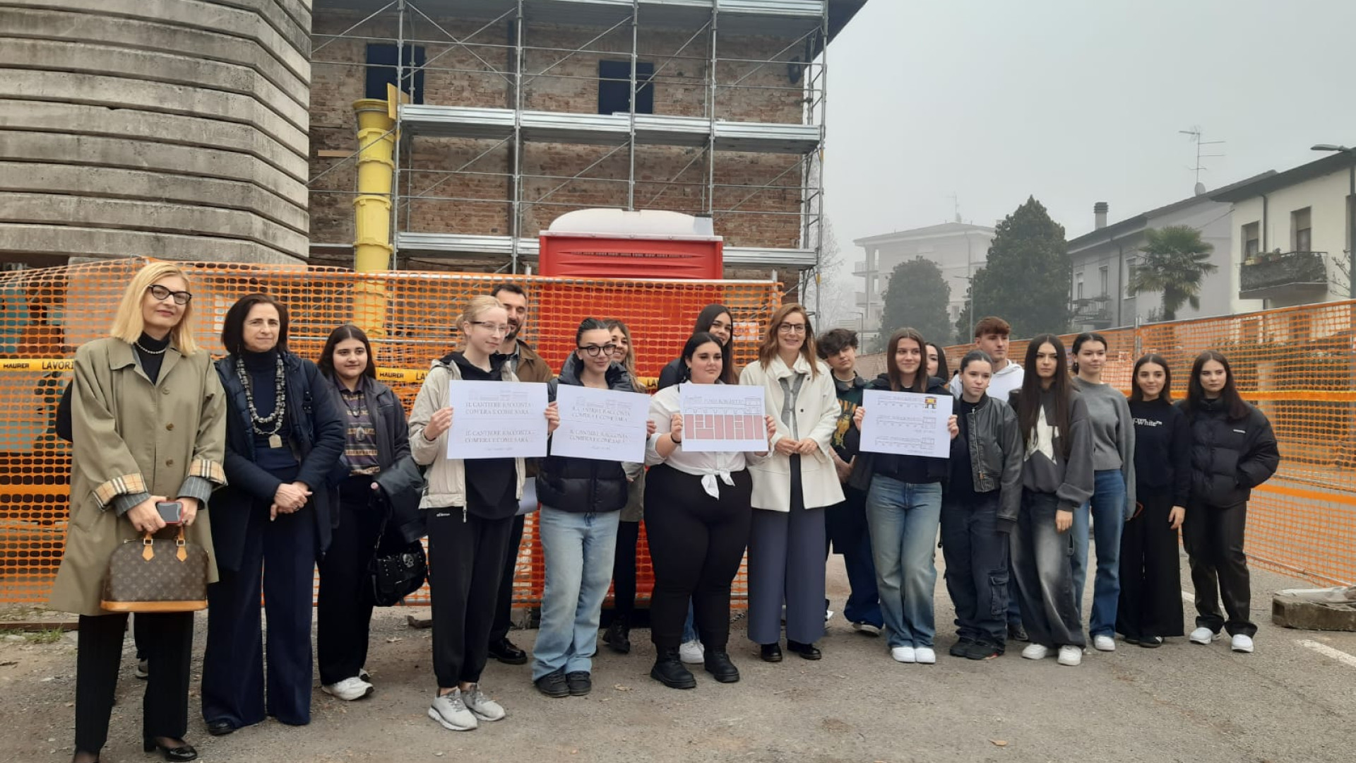 Il cantiere di Porta Borghetto raccontato dalla creatività degli studenti del Cassinari